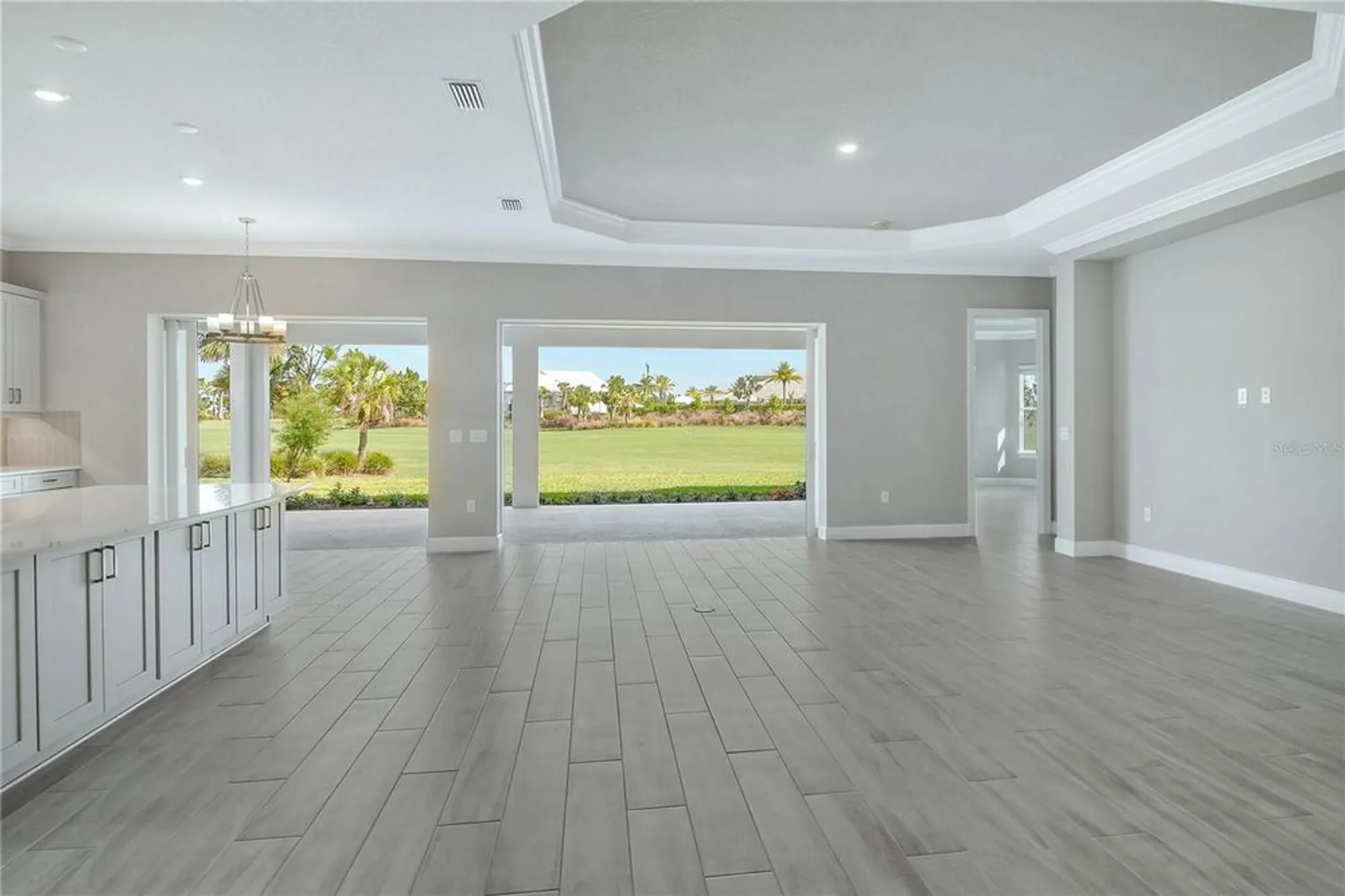 Property Slideshow image 10 of 100 | 15625 san lazzaro ave, Bradenton, FL, 34211