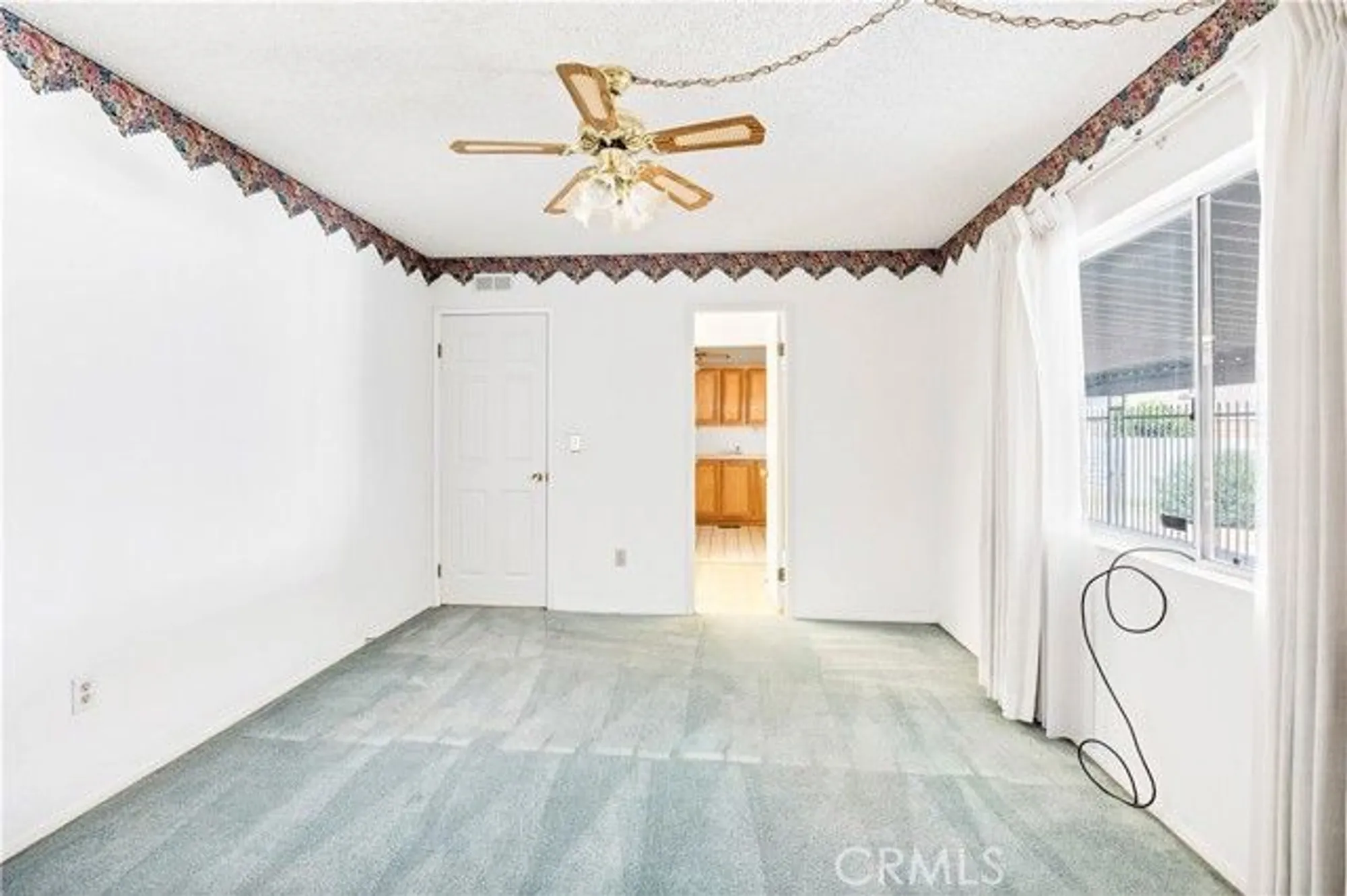 Property Slideshow image 20 of 41 | 1625 brentwood way, Hemet, CA, 92545