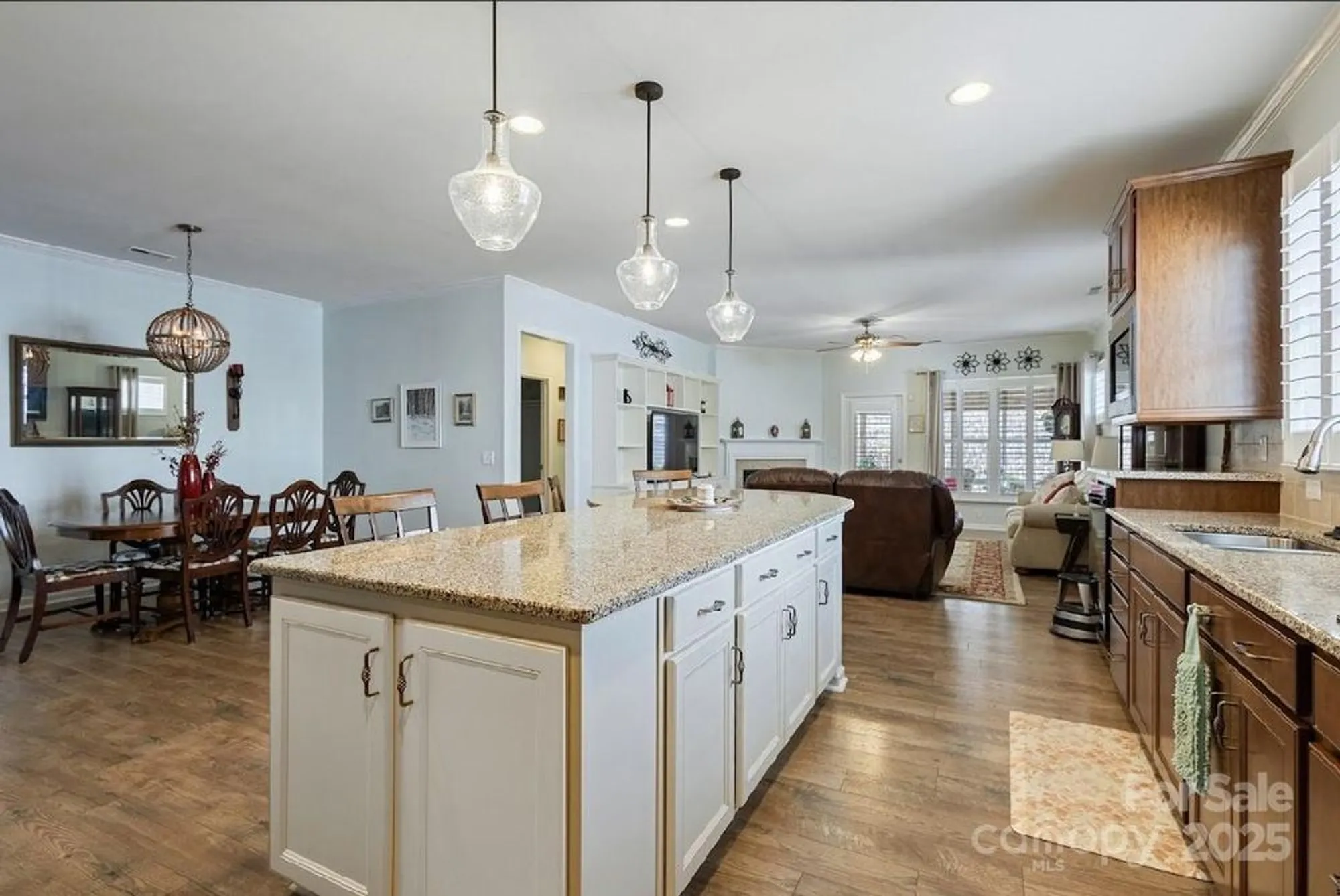 Property Slideshow image 13 of 48 | 353 harvest valley ln, Fort Mill, SC, 29715