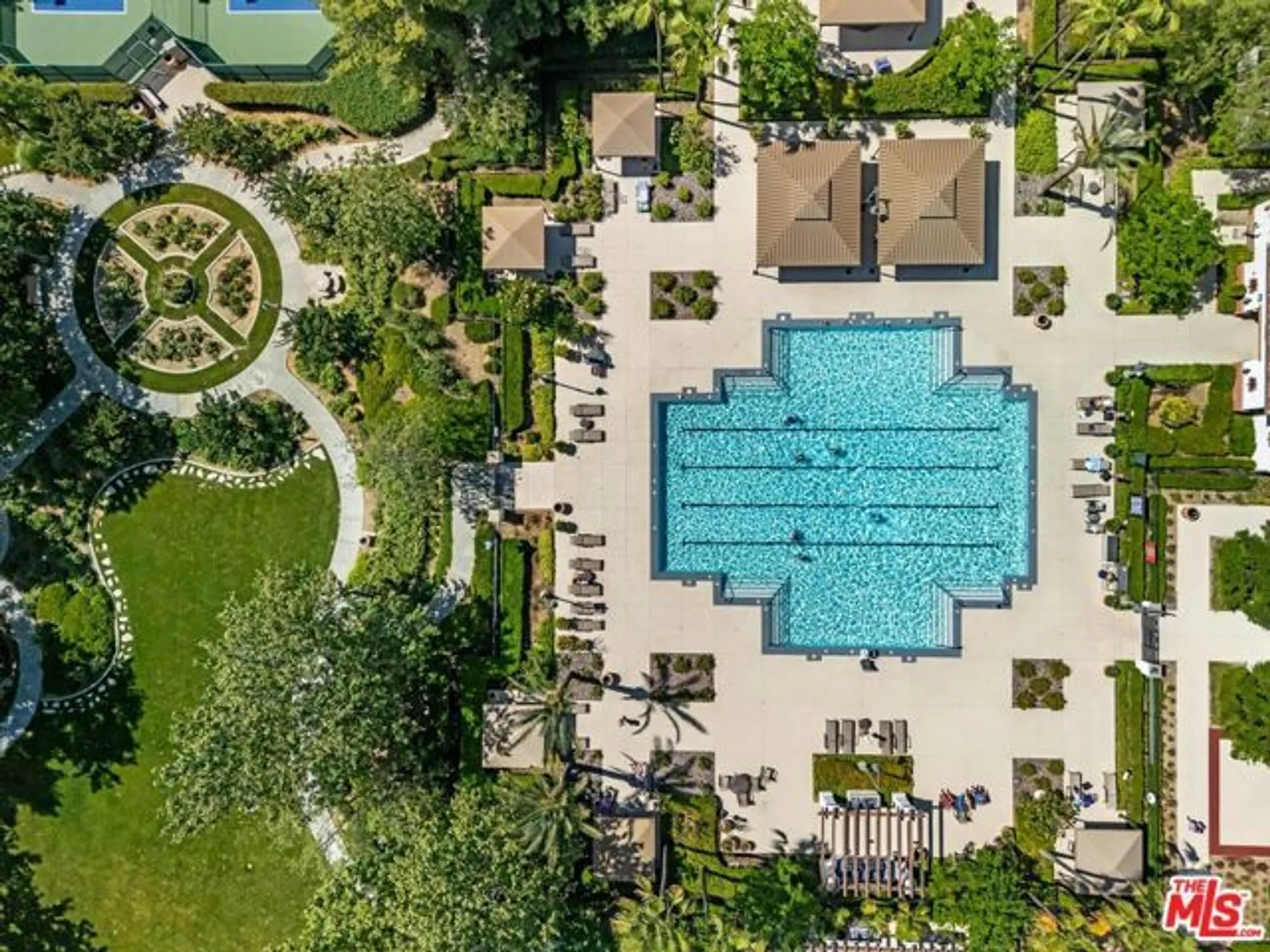 Property Slideshow image 36 of 39 | 180 kettle crk, Beaumont, CA, 92223