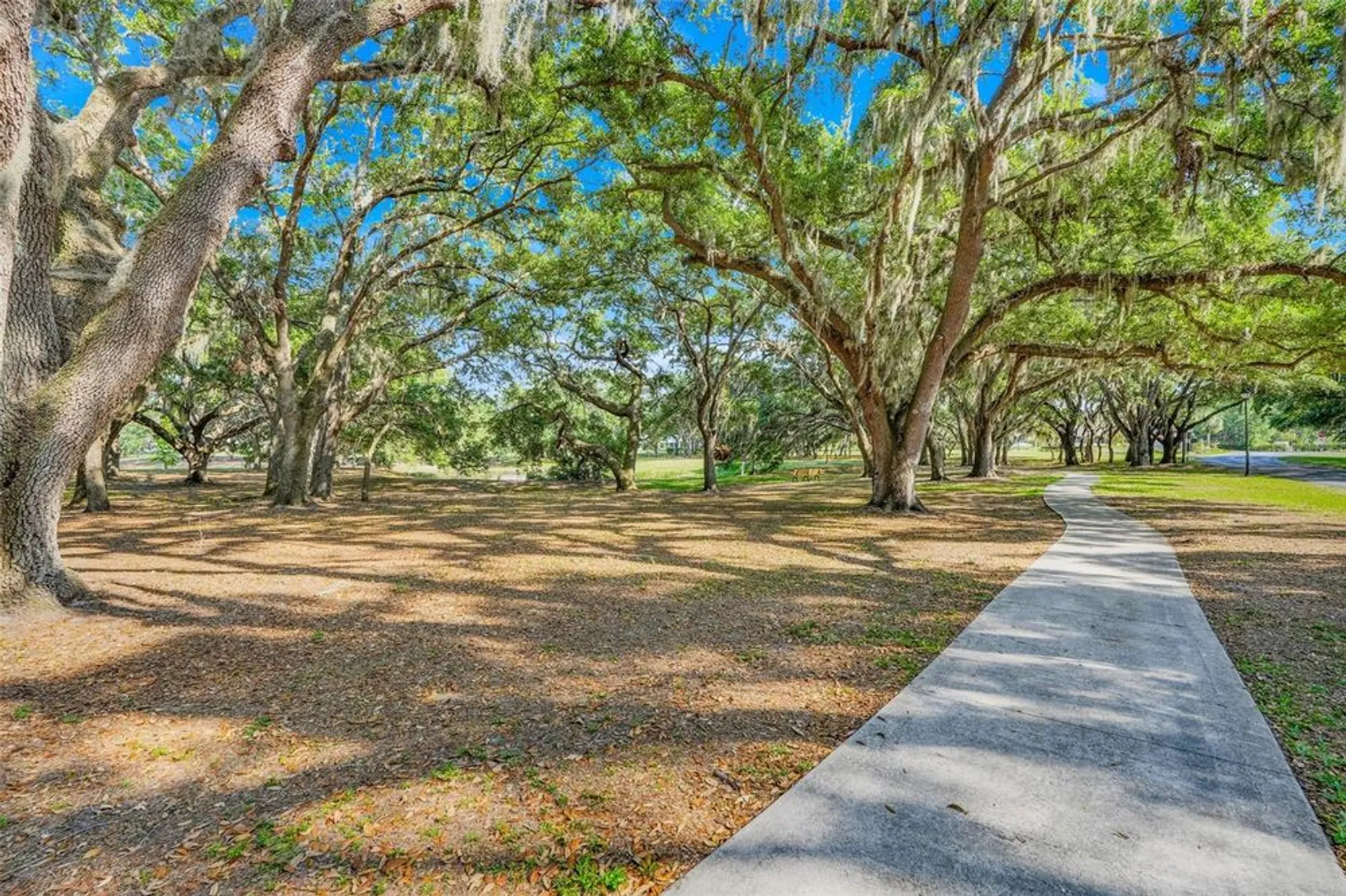 Property Slideshow image 35 of 41 | 26736 cash ct, Leesburg, FL, 34748