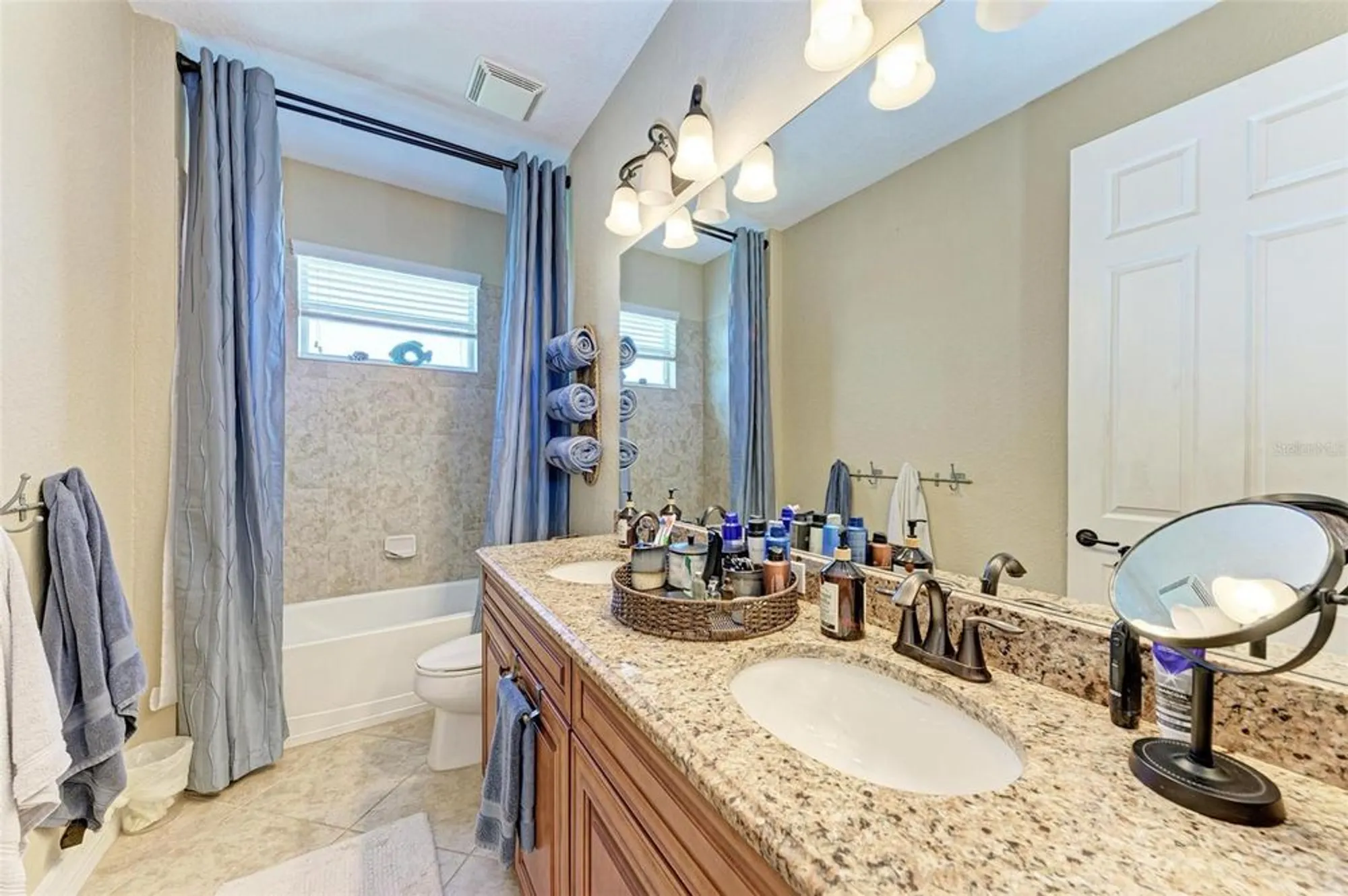 Property Slideshow image 41 of 94 | 7805 heritage grand pl, Bradenton, FL, 34212