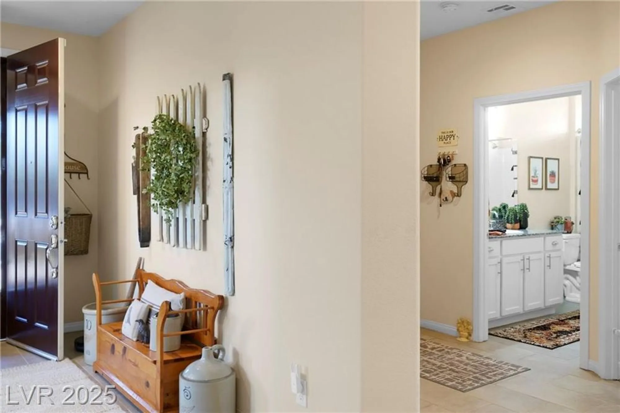 Property Slideshow image 35 of 68 | 1844 wolfcreek falls ct, Henderson, NV, 89044