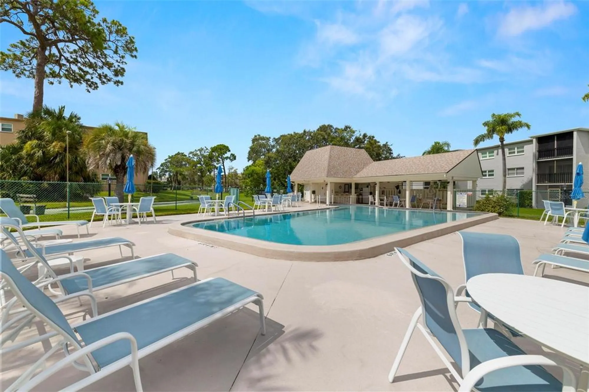 Property Slideshow image 27 of 56 | 1370 heather ridge blvd apt 105, Dunedin, FL, 34698