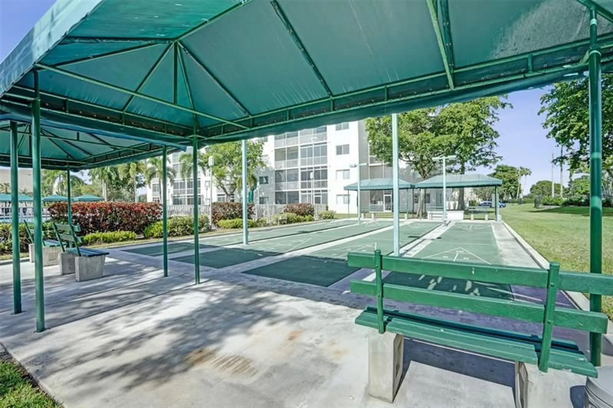 Property Slideshow image 36 of 43 | 7623 southampton ter apt 302, Tamarac, FL, 33321