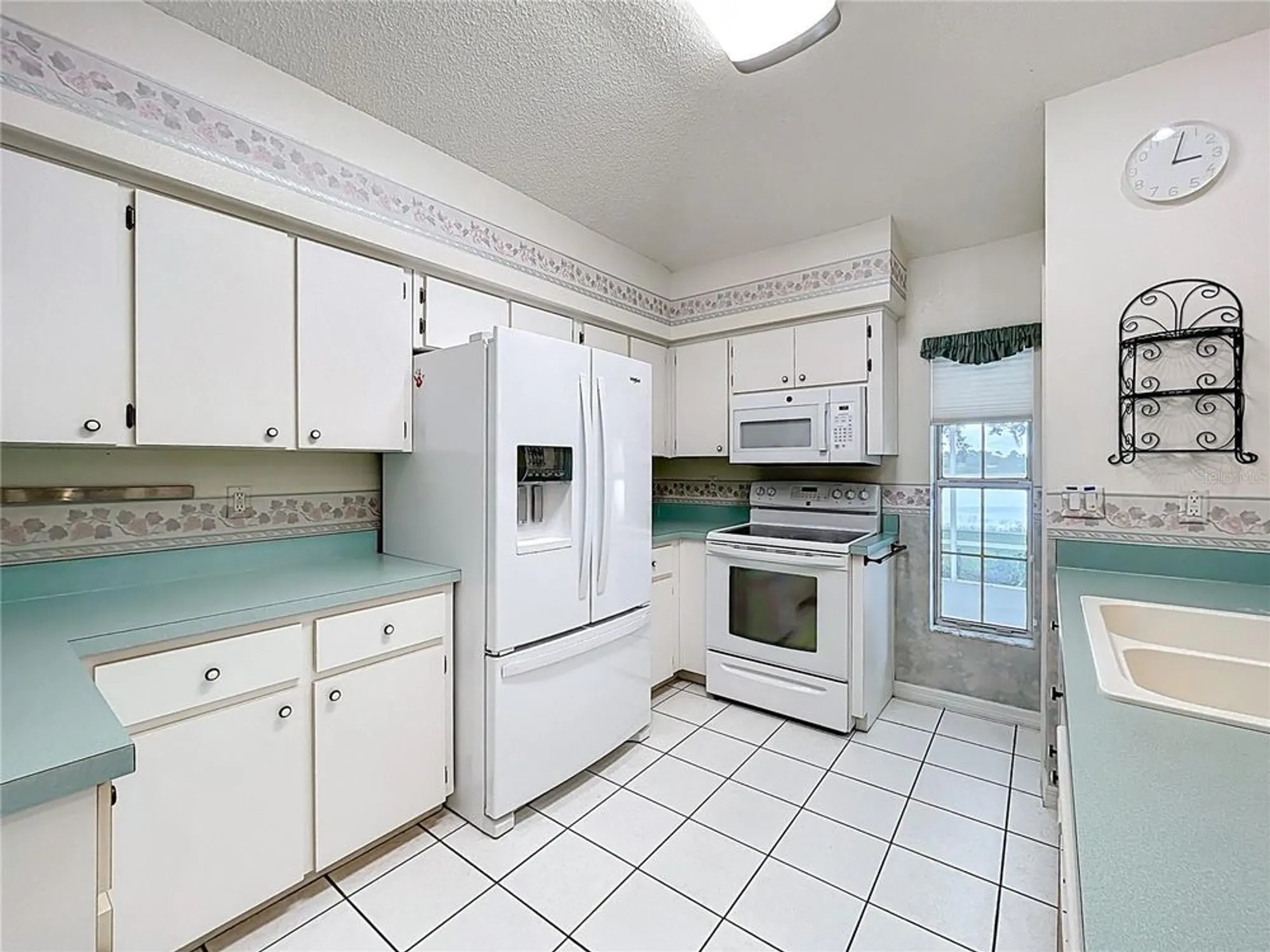 Property Slideshow image 15 of 63 | 5518 queen victoria dr, Leesburg, FL, 34748