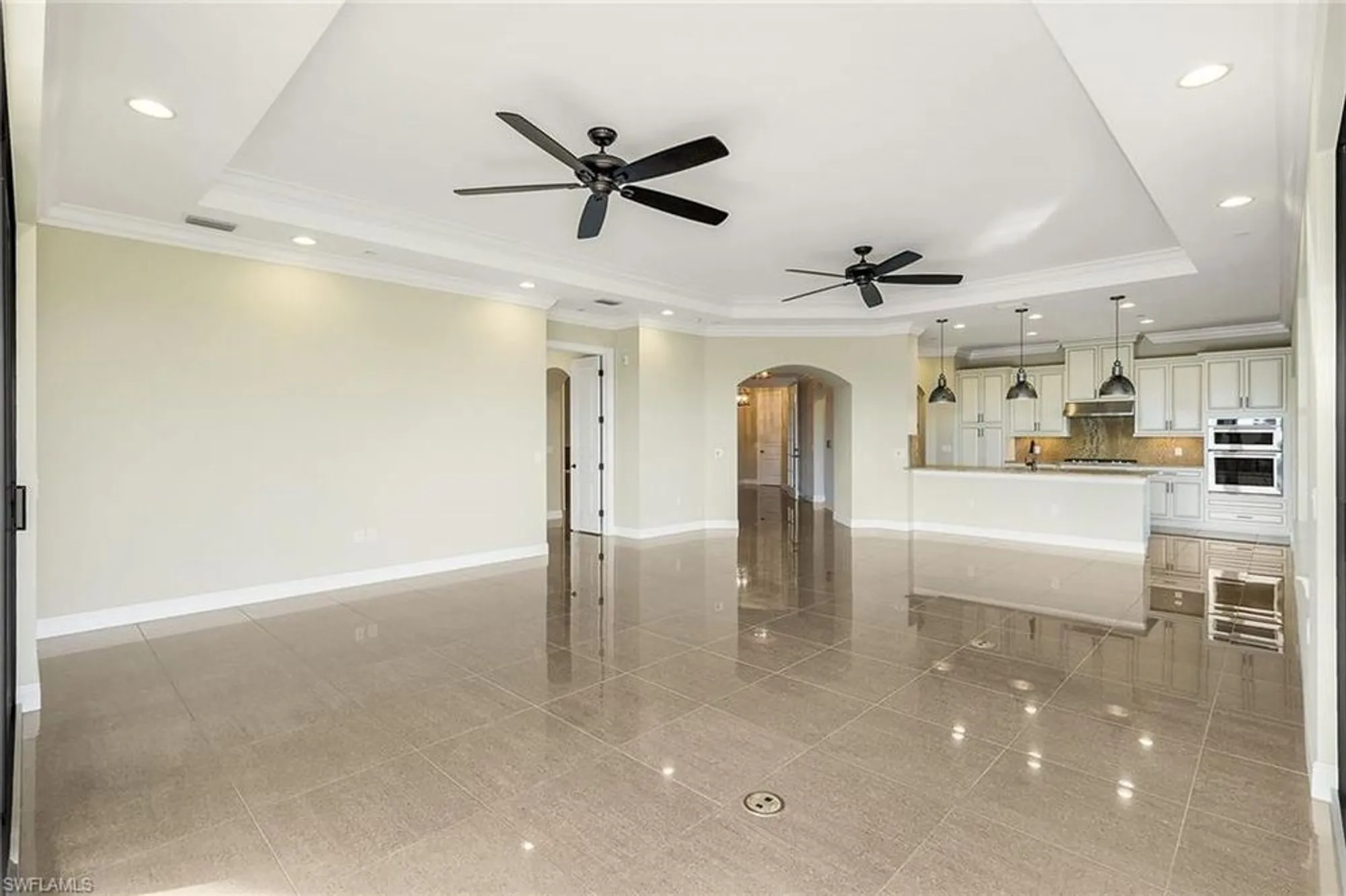 Property Slideshow image 7 of 49 | 4780 via del corso ln 402, Bonita Springs, FL, 34134