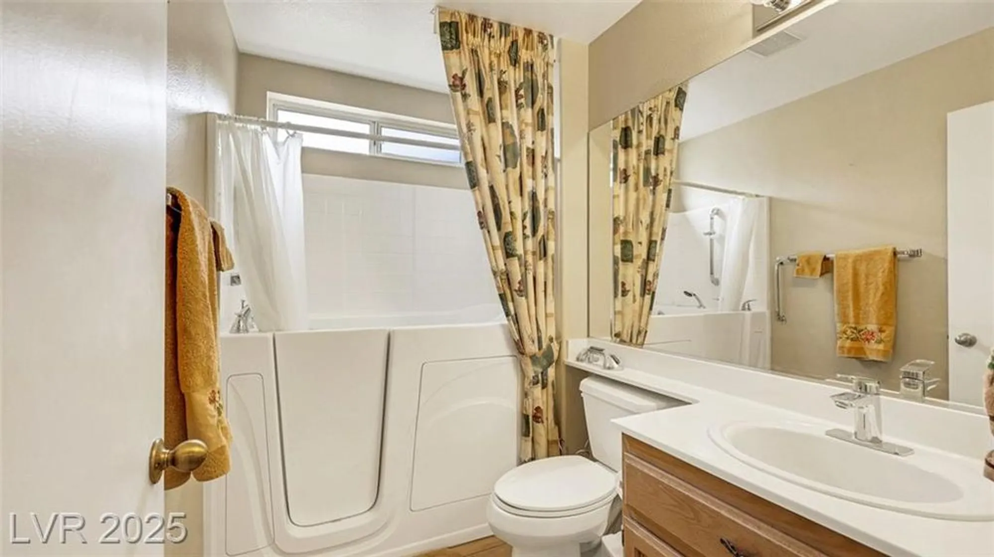 Property Slideshow image 9 of 31 | 2075 joy view ln, Henderson, NV, 89012