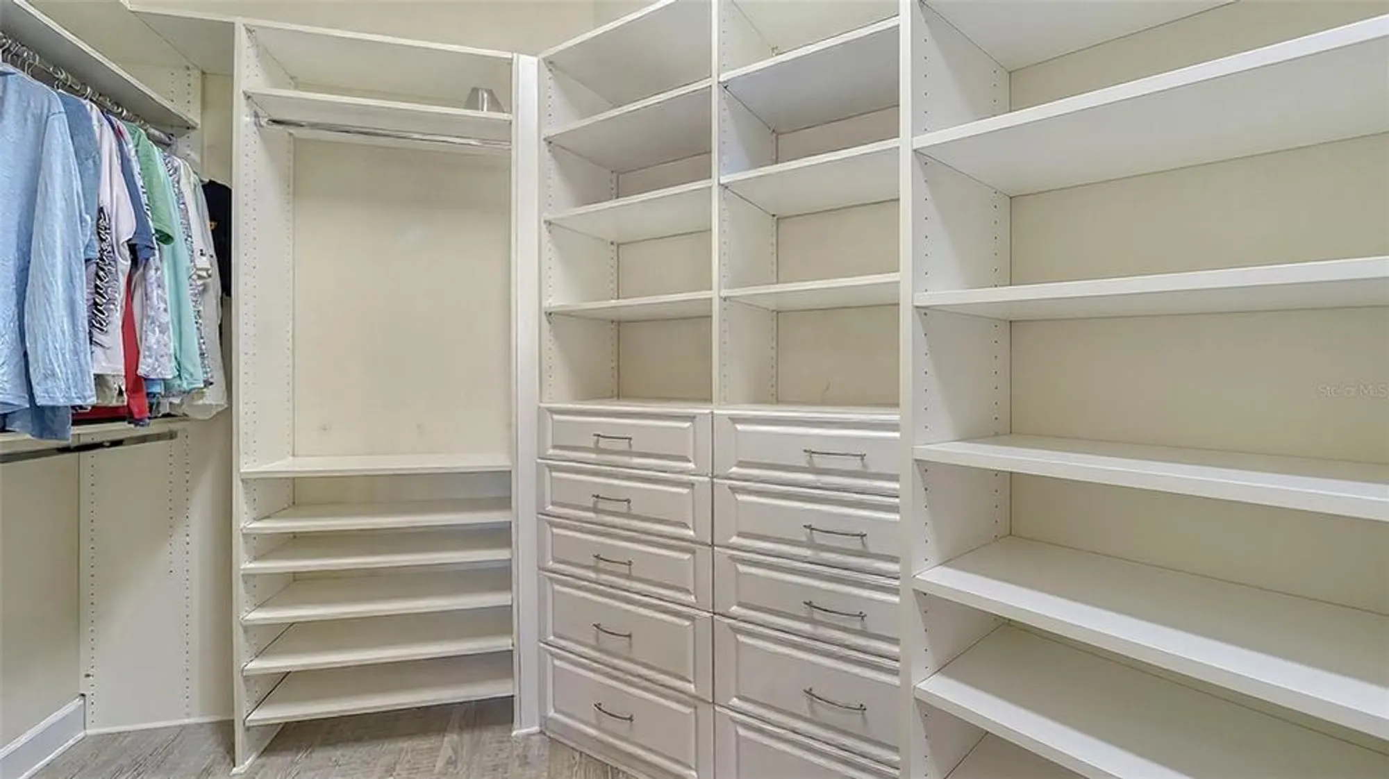 Property Slideshow image 32 of 79 | 344 sapphire lake dr unit 201, Bradenton, FL, 34209