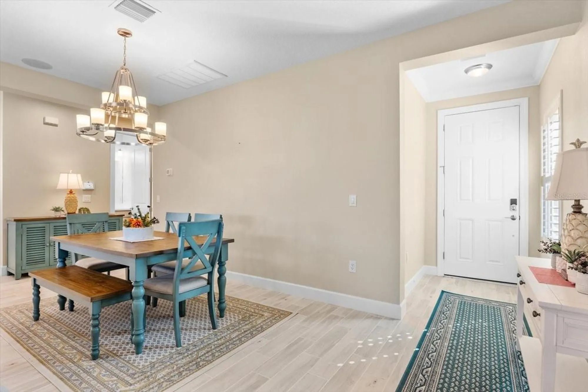 Property Slideshow image 10 of 54 | 11127 devonbridge dr, Palmetto, FL, 34221