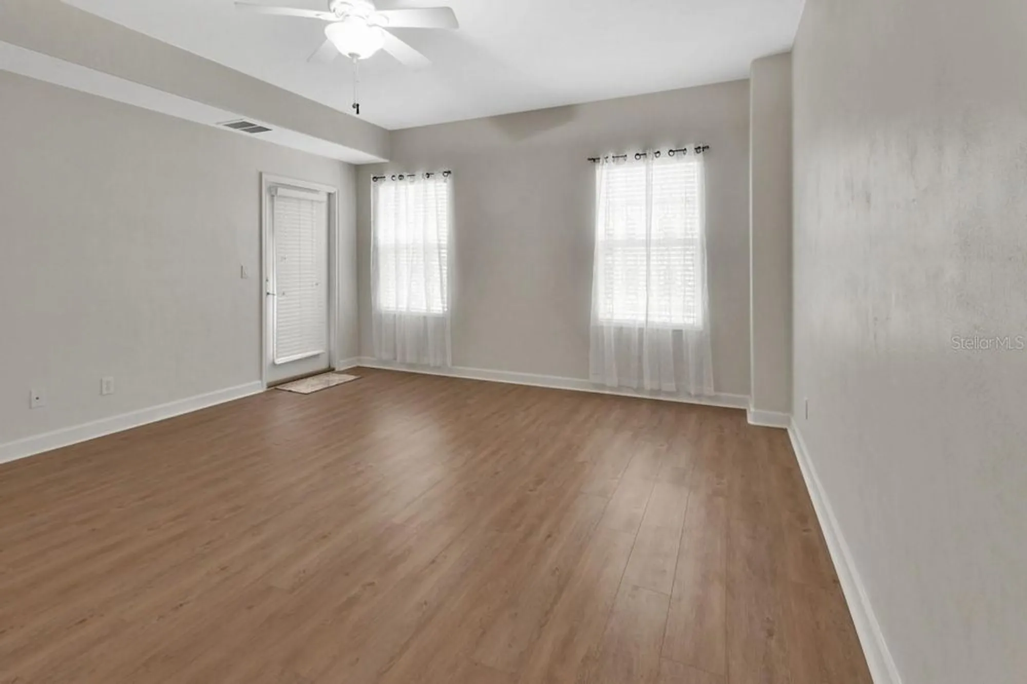 Property Slideshow image 17 of 54 | 424 luna bella ln apt 330, New Smyrna Beach, FL, 32168