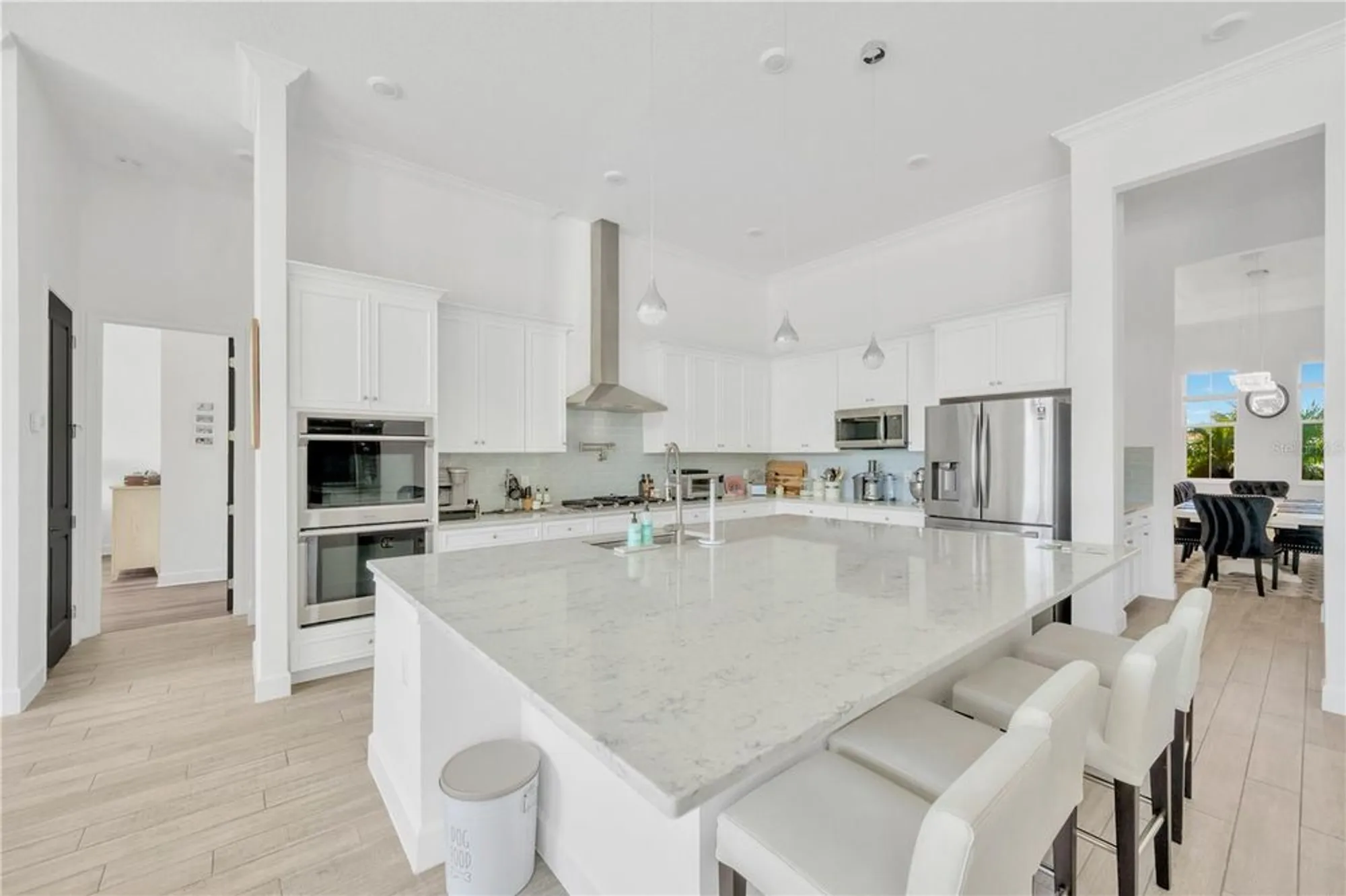 Property Slideshow image 29 of 59 | 832 manns harbor dr, Apollo Beach, FL, 33572