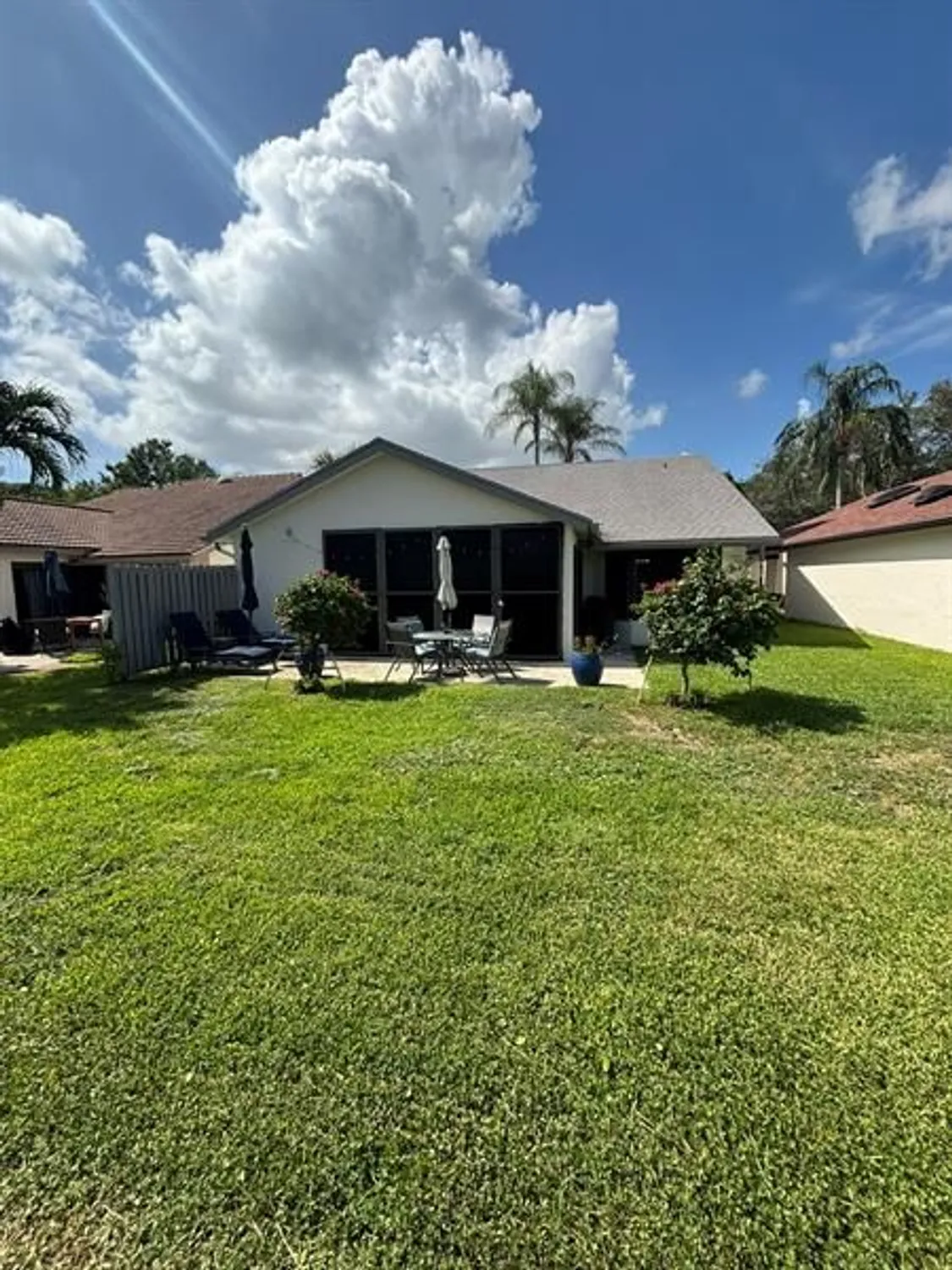 Property Slideshow image 18 of 21 | 4928 boxwood cir, Boynton Beach, FL, 33436