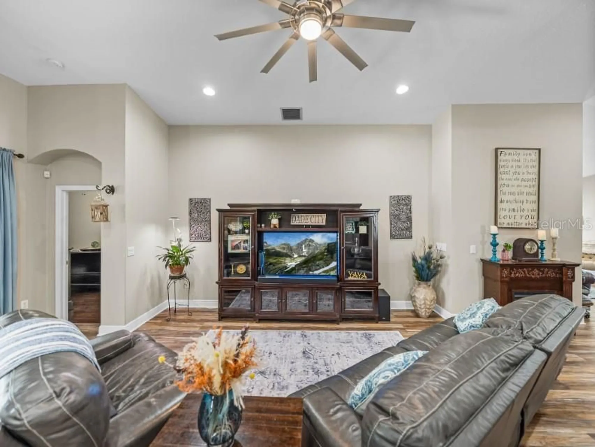 Property Slideshow image 16 of 59 | 13302 trailing moss dr, Dade City, FL, 33525
