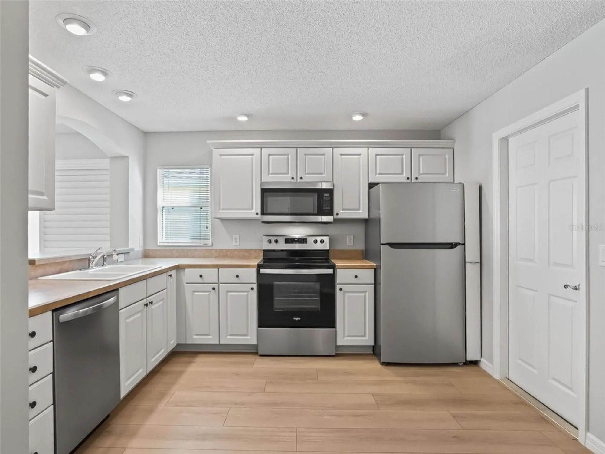 Property Slideshow image 7 of 38 | 2169 smoaks st, The Villages, FL, 32162