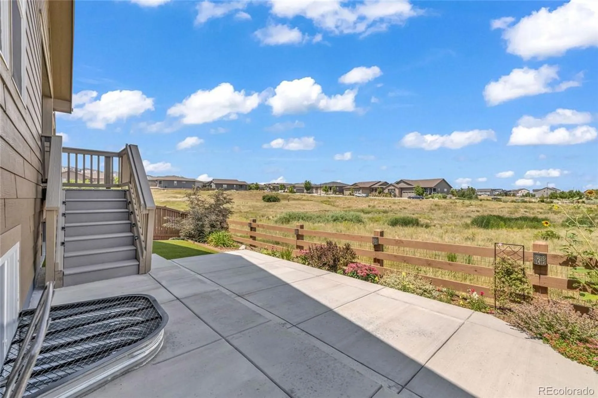 Property Slideshow image 18 of 28 | 4365 hidden gulch rd, Castle Rock, CO, 80104