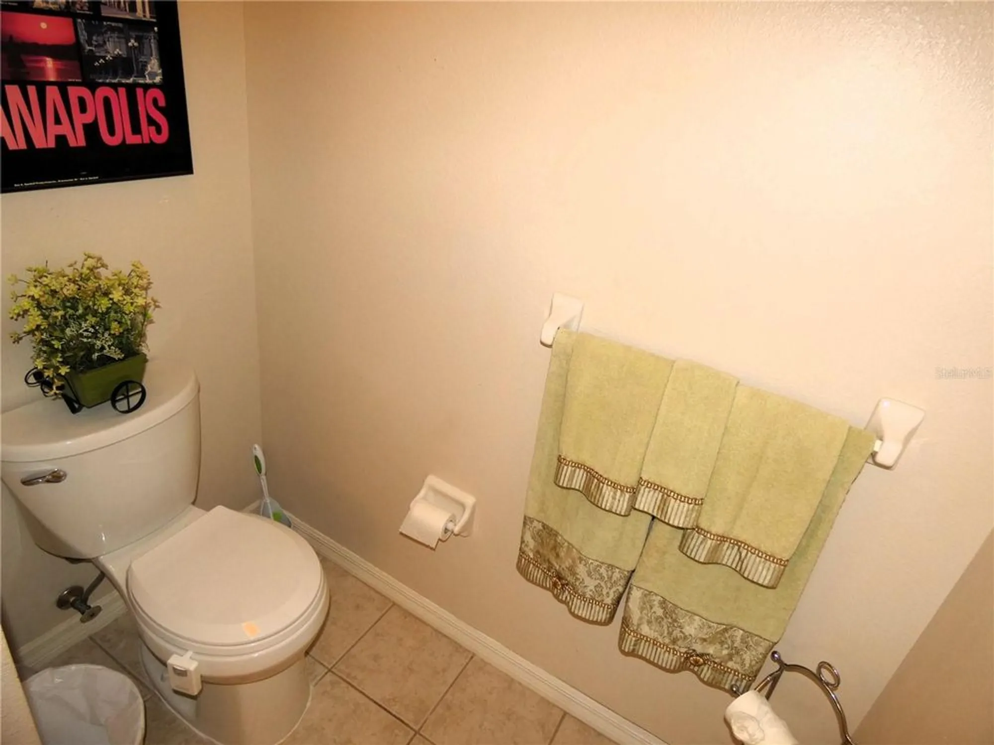 Property Slideshow image 25 of 39 | 751 old oaks ln, Leesburg, FL, 34748