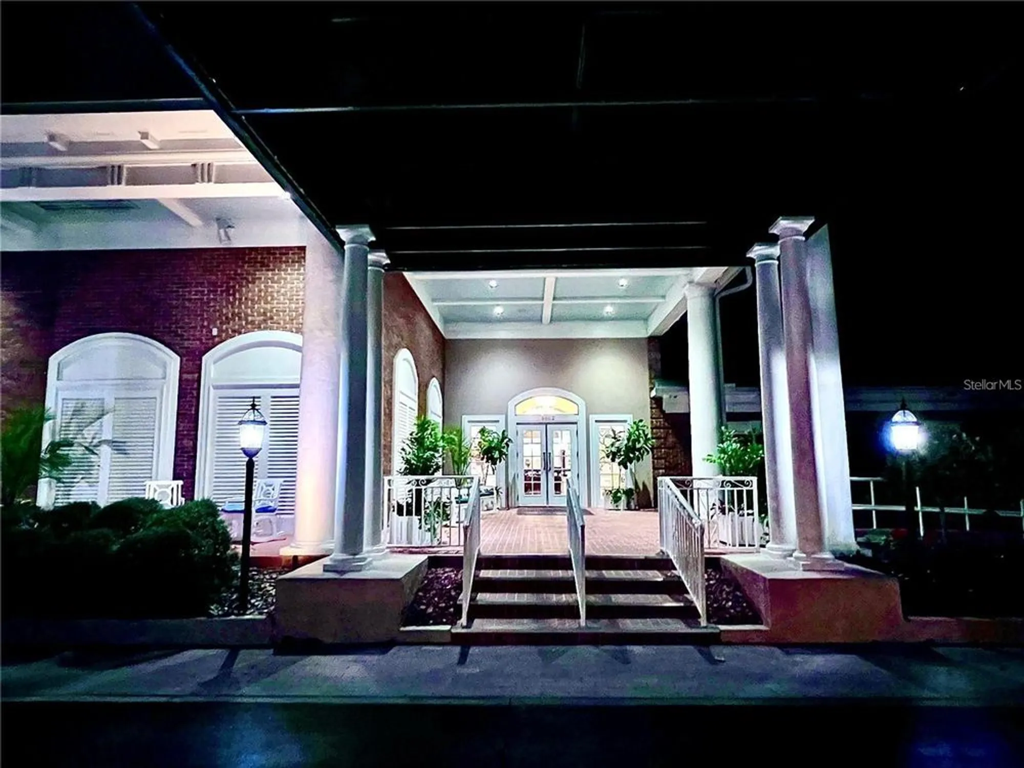 Property Slideshow image 35 of 71 | 6707 stone river rd apt 203, Bradenton, FL, 34203