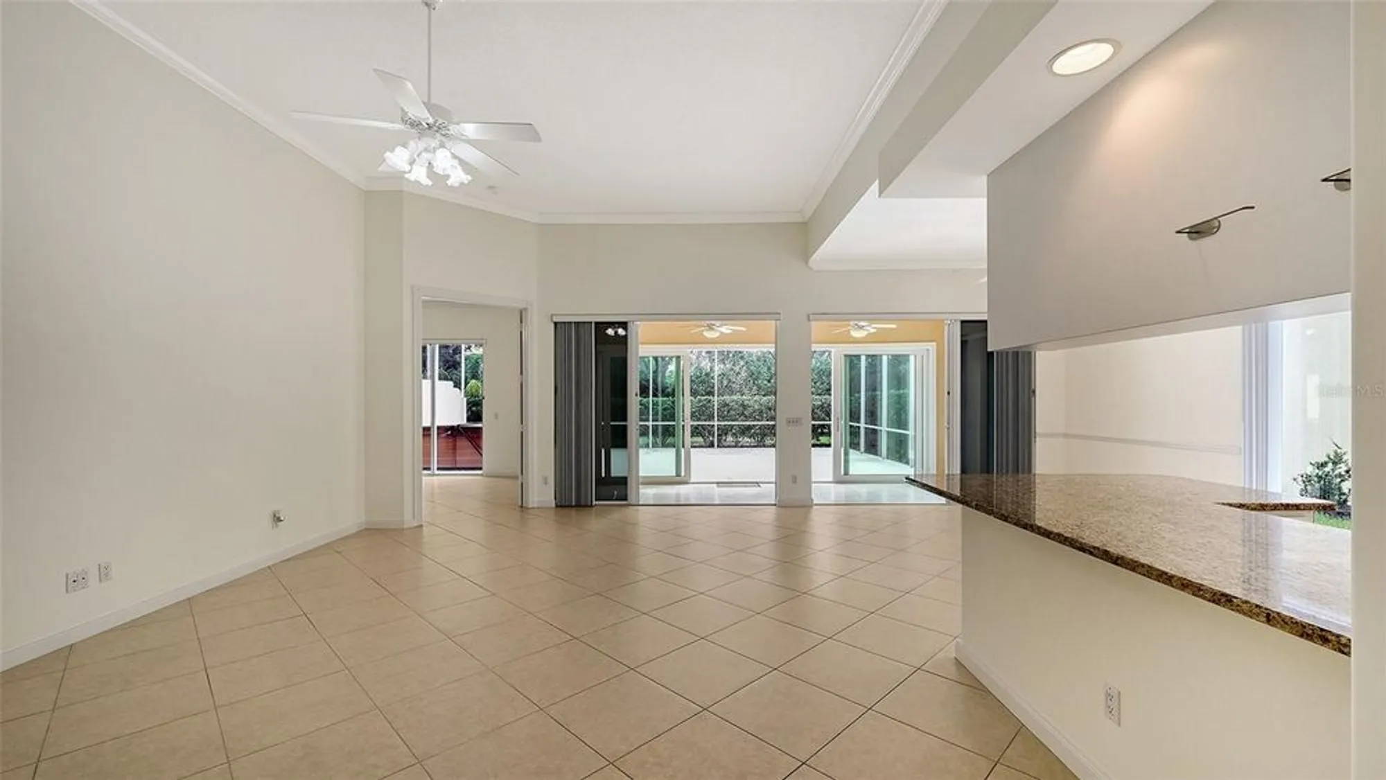 Property Slideshow image 21 of 100 | 5679 ferrara dr, Sarasota, FL, 34238