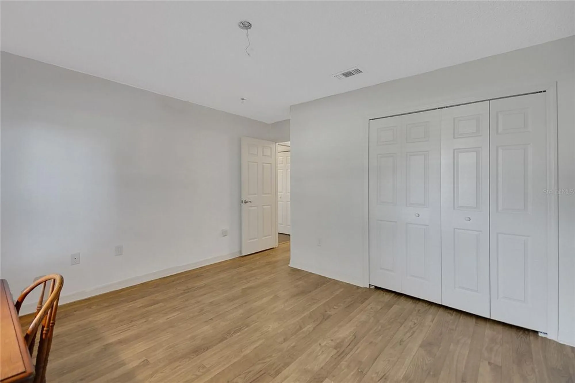 Property Slideshow image 13 of 77 | 32942 rambling oaks ct, Leesburg, FL, 34748