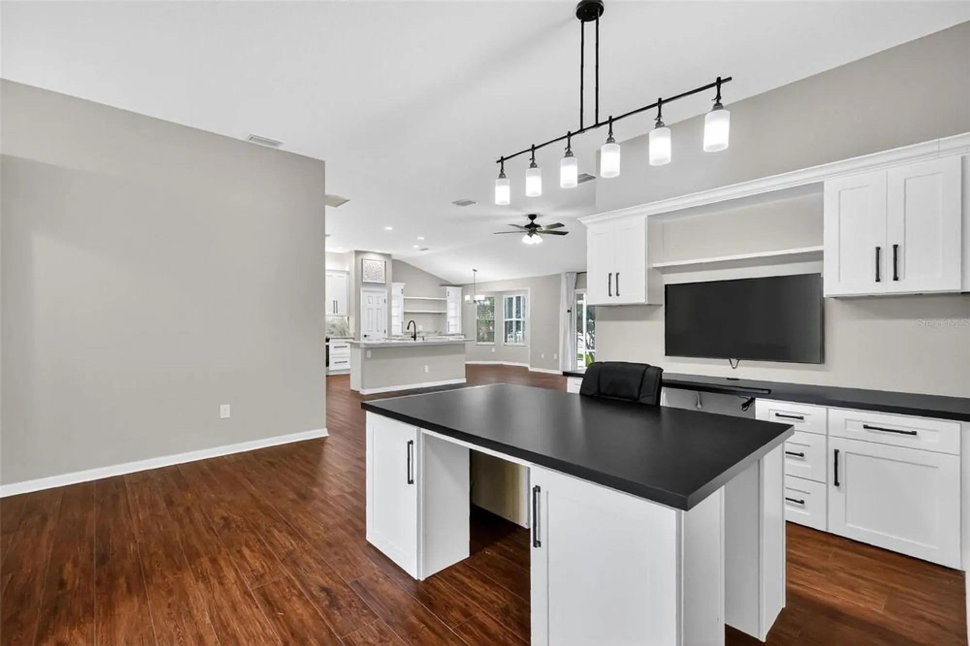 Property Slideshow image 18 of 39 | 669 pearson st, The Villages, FL, 32162