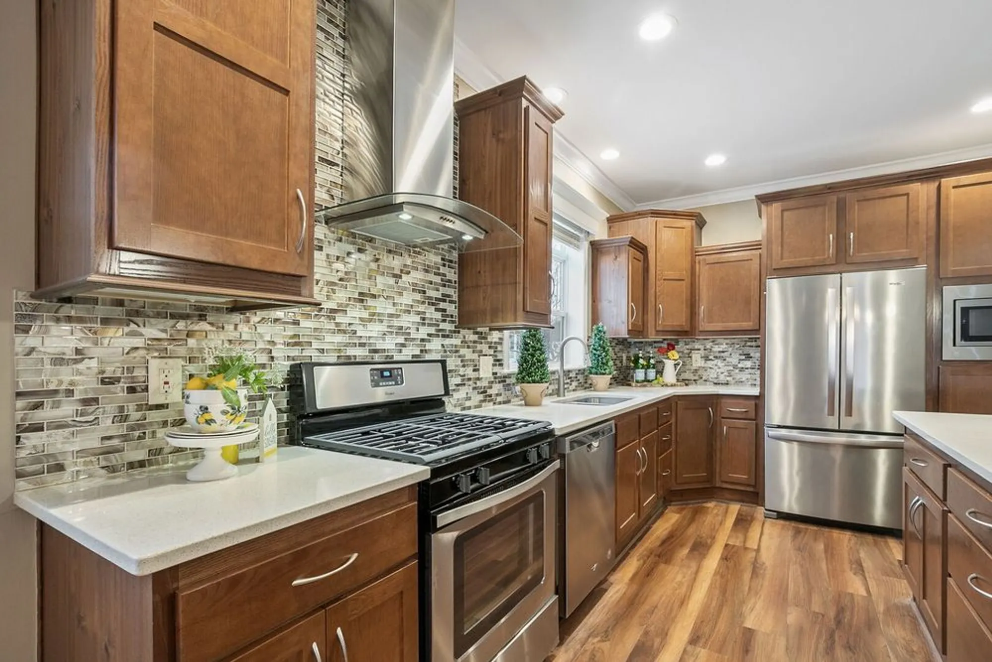 Property Slideshow image 2 of 17 | 1412 scenic vw, Grayslake, IL, 60030