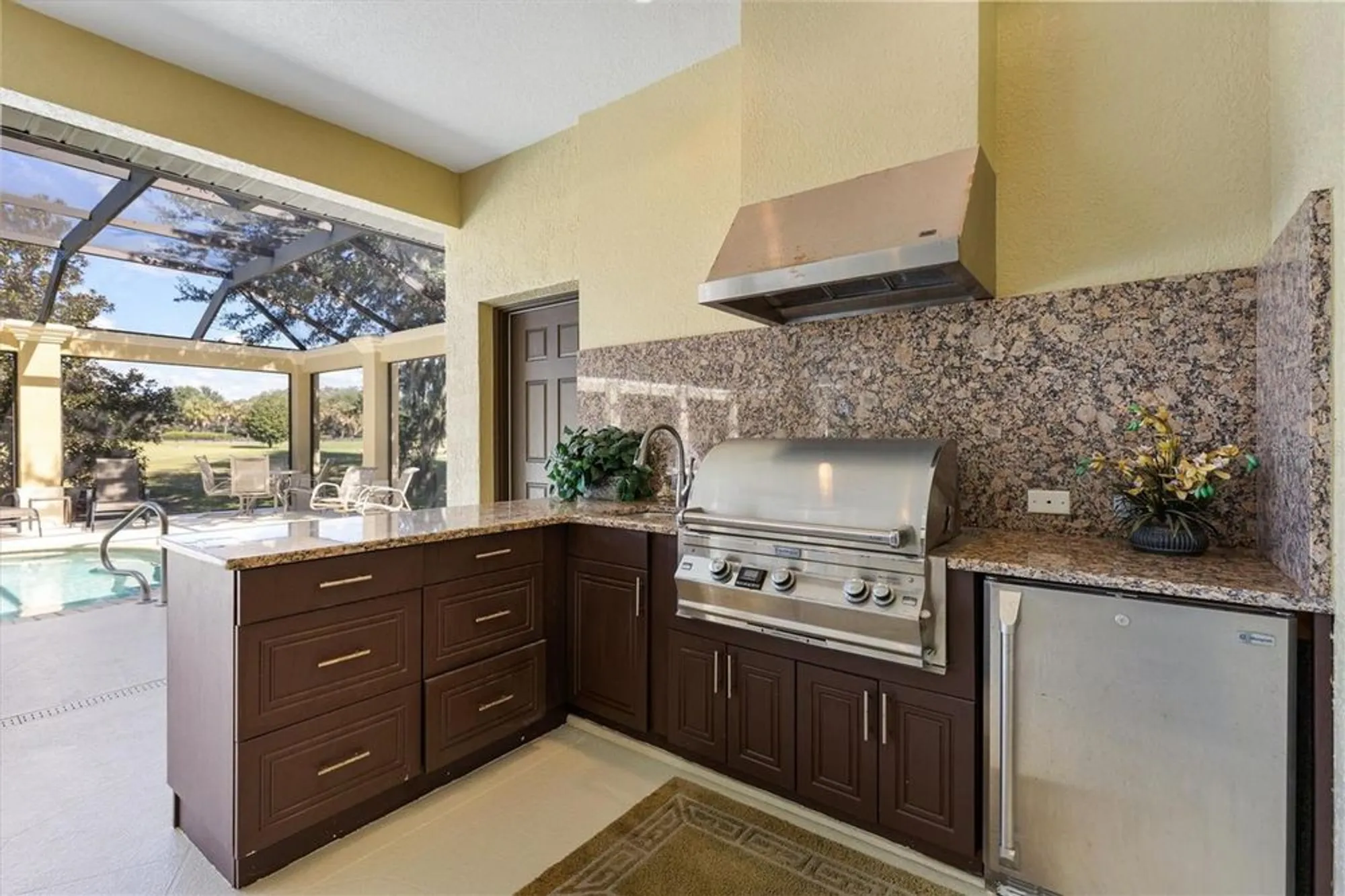 Property Slideshow image 43 of 60 | 664 ternberry forest dr, The Villages, FL, 32162
