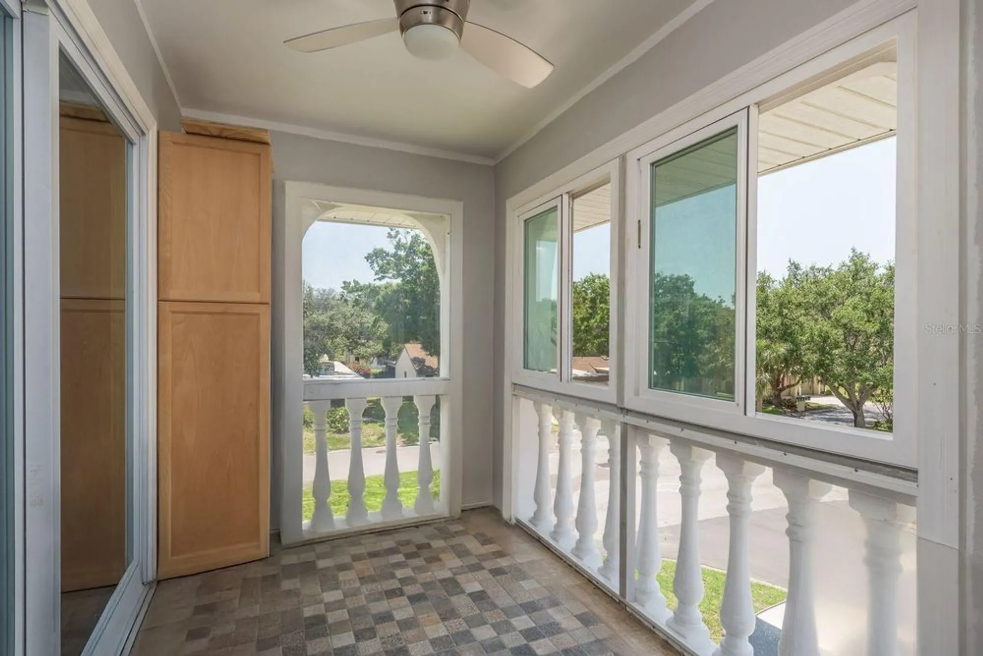 Property Slideshow image 15 of 18 | 1250 s pinellas ave apt 214, Tarpon Springs, FL, 34689