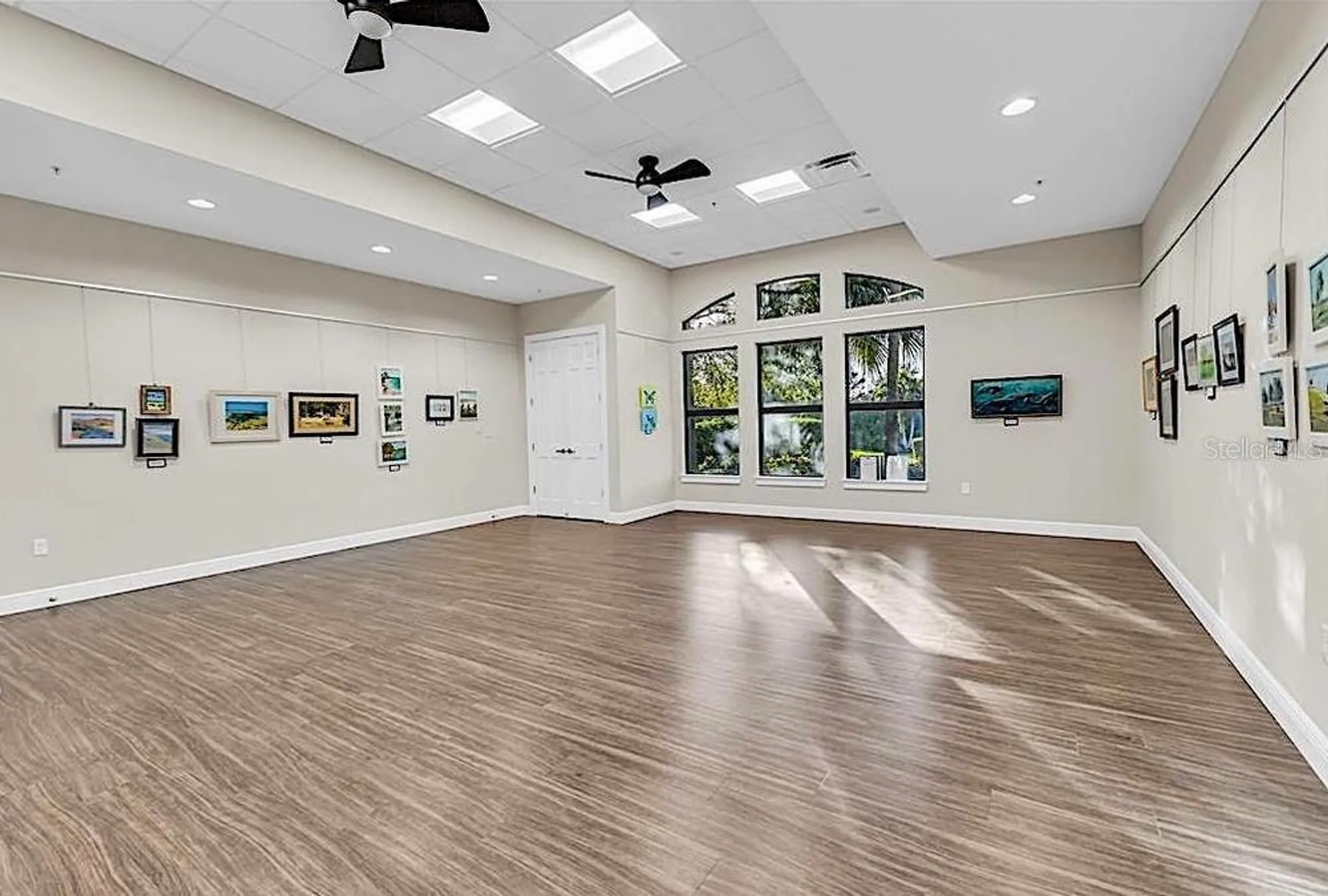 Property Slideshow image 56 of 59 | 8151 victoria falls cir, Sarasota, FL, 34243