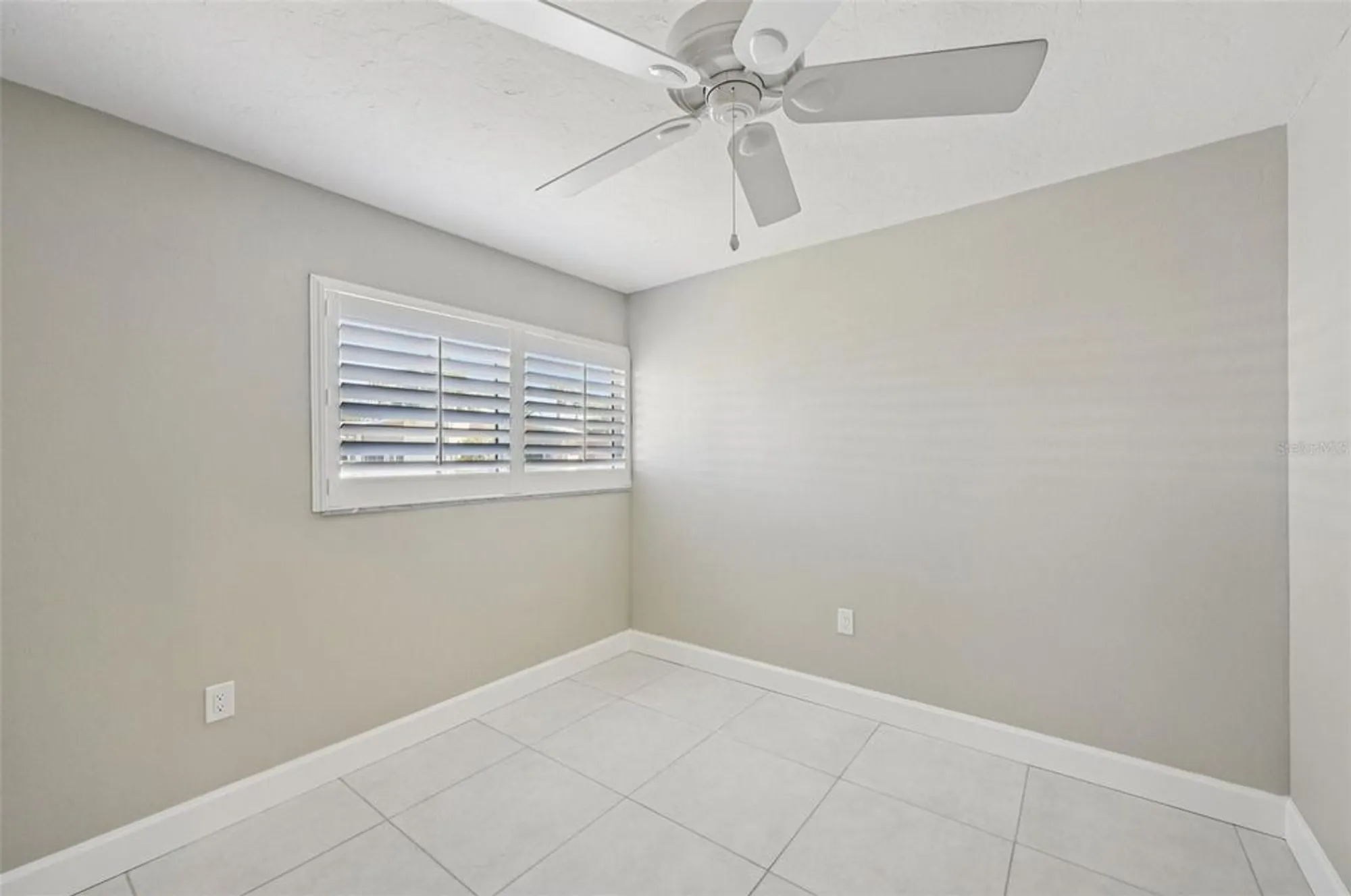 Property Slideshow image 17 of 35 | 113 whispering sands dr v-47, Sarasota, FL, 34242