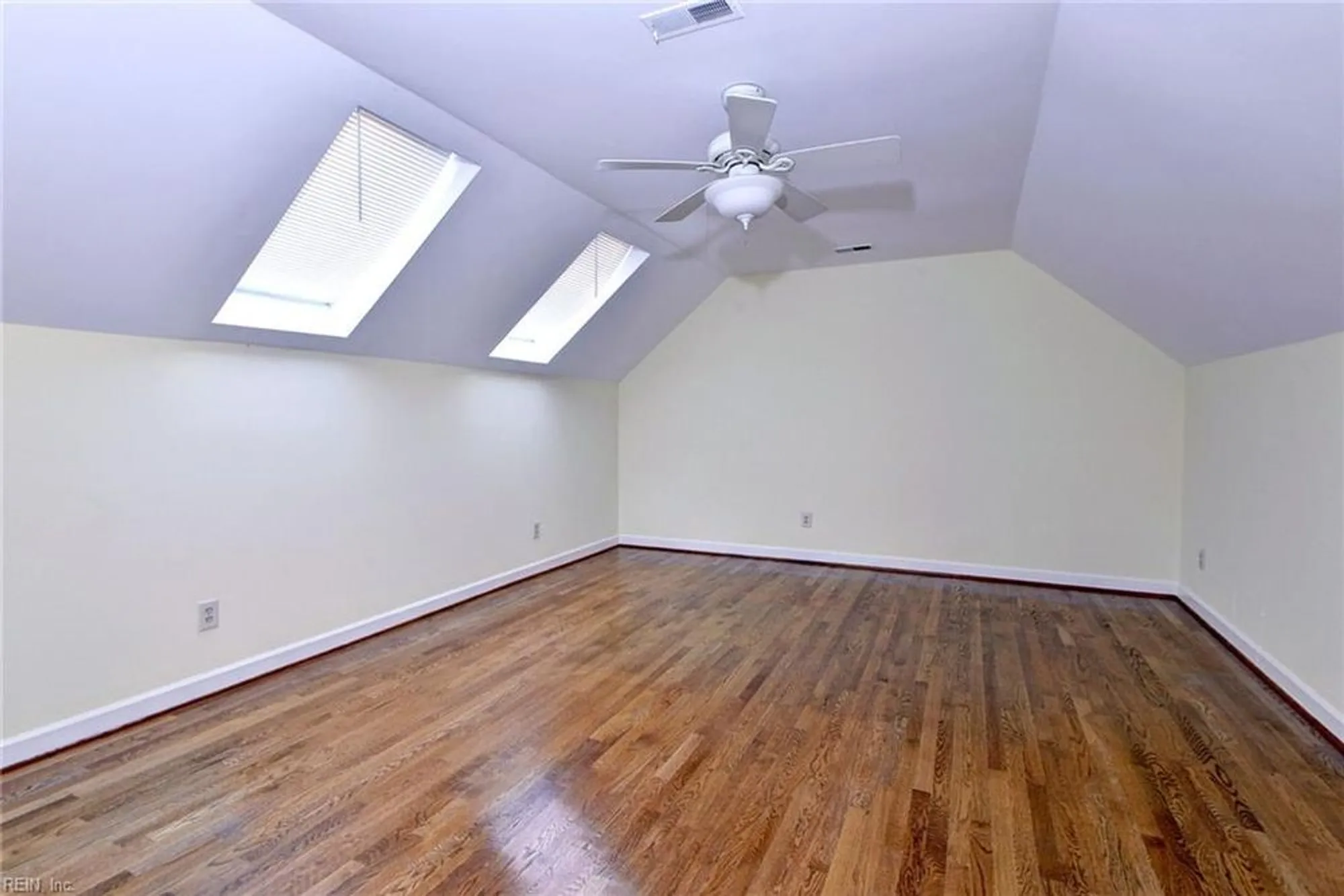 Property Slideshow image 27 of 49 | 207 william barksdale, Williamsburg, VA, 23185