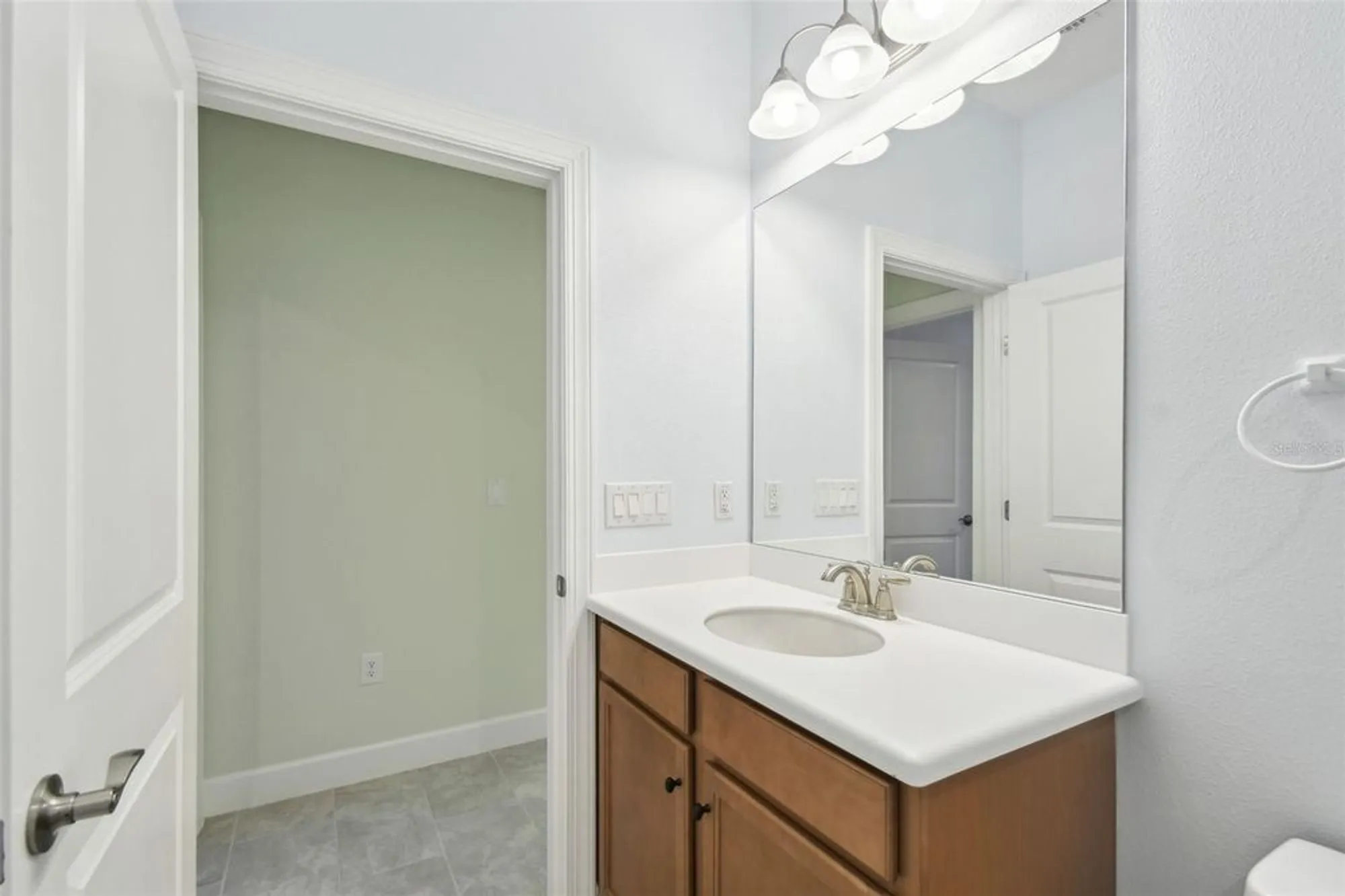 Property Slideshow image 29 of 53 | 204 bella cortina dr, Kissimmee, FL, 34759