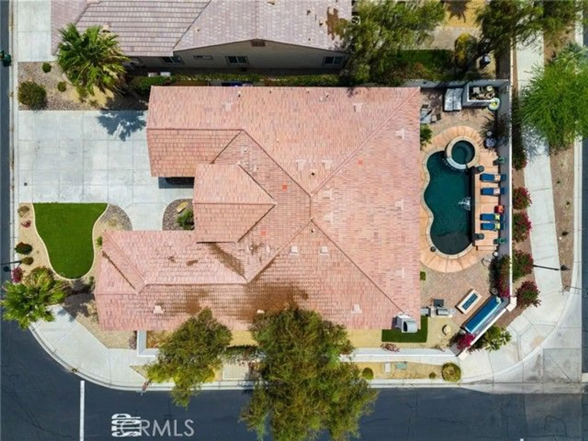 Property Slideshow image 50 of 75 | 43875 spiaggia pl, Indio, CA, 92203
