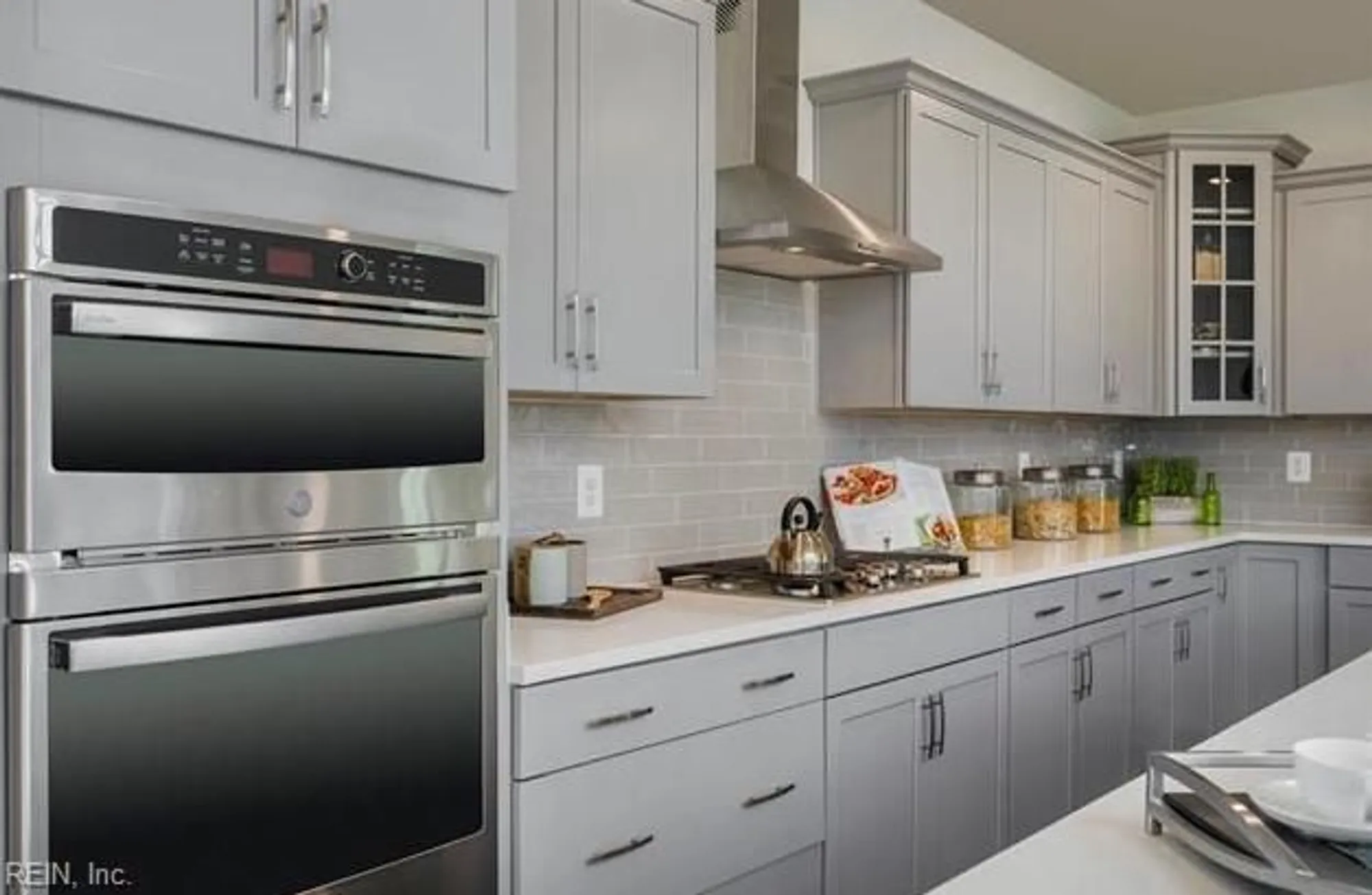 Property Slideshow image 4 of 37 | 4819 house of lords, Williamsburg, VA, 23188