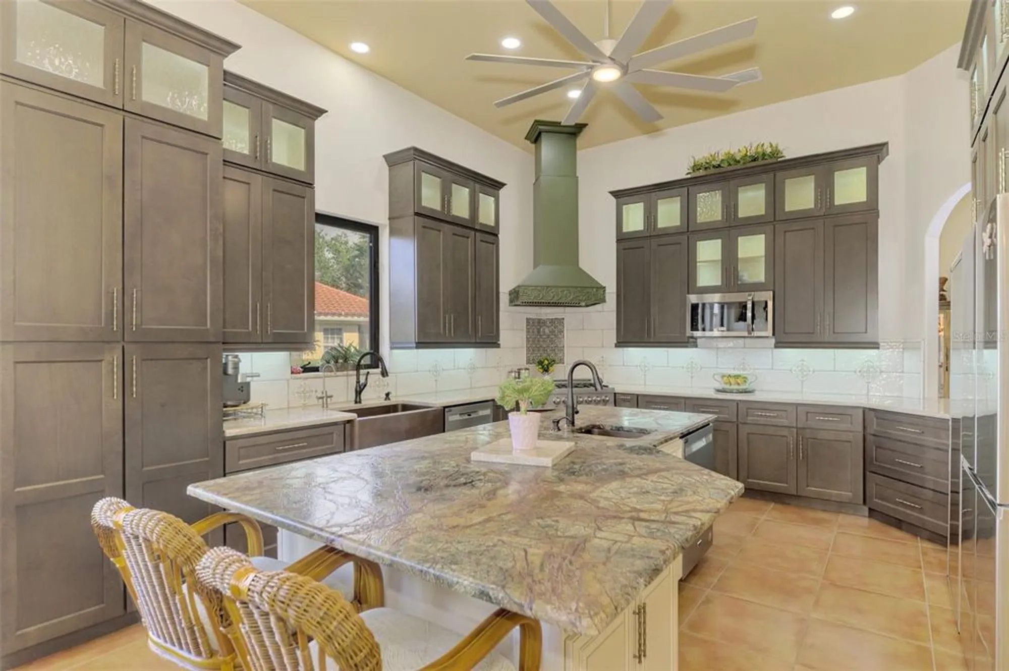 Property Slideshow image 17 of 100 | 3060 rivershore ln, Port Charlotte, FL, 33953