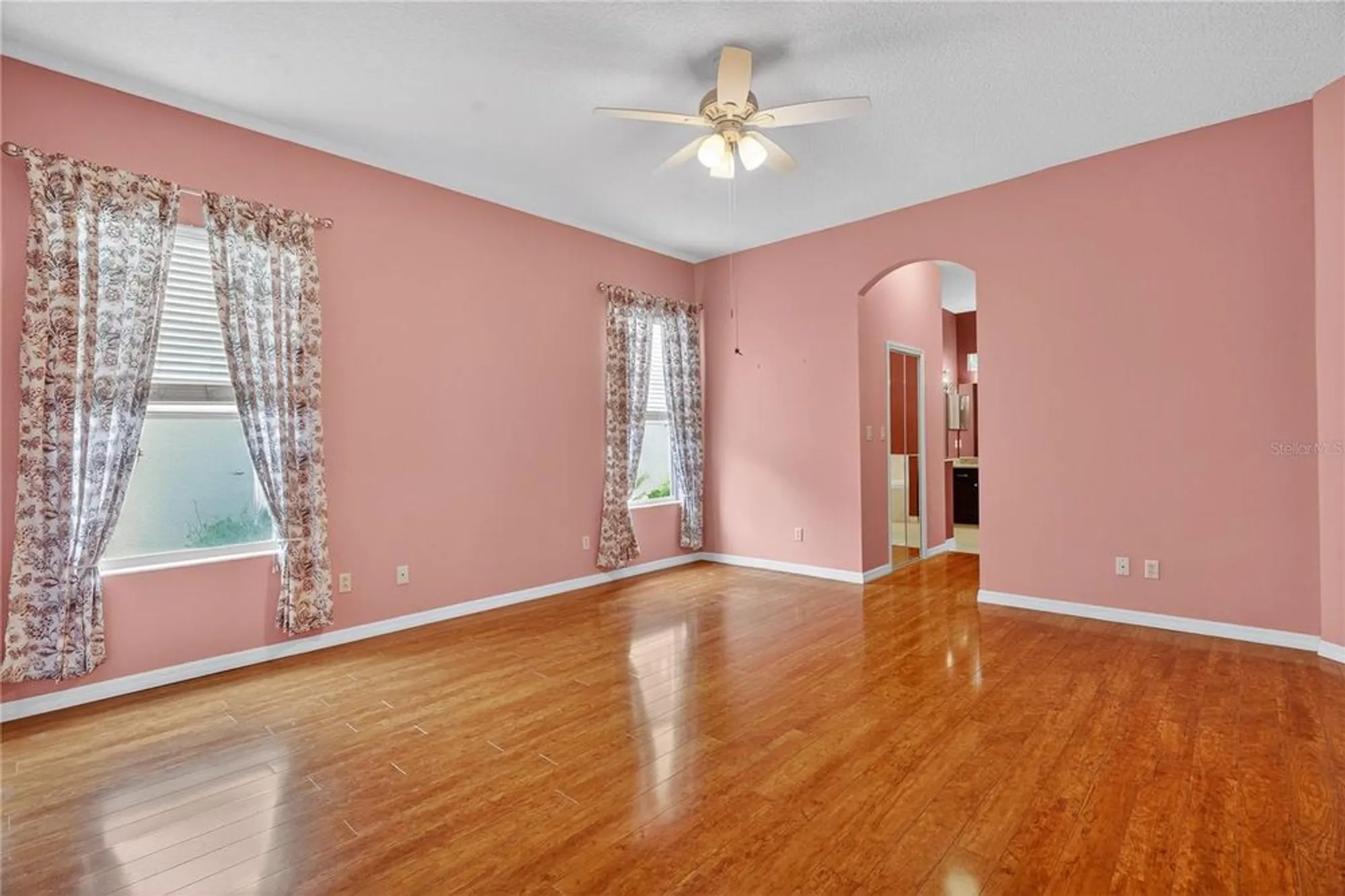 Property Slideshow image 20 of 34 | 24515 bocage way, Leesburg, FL, 34748