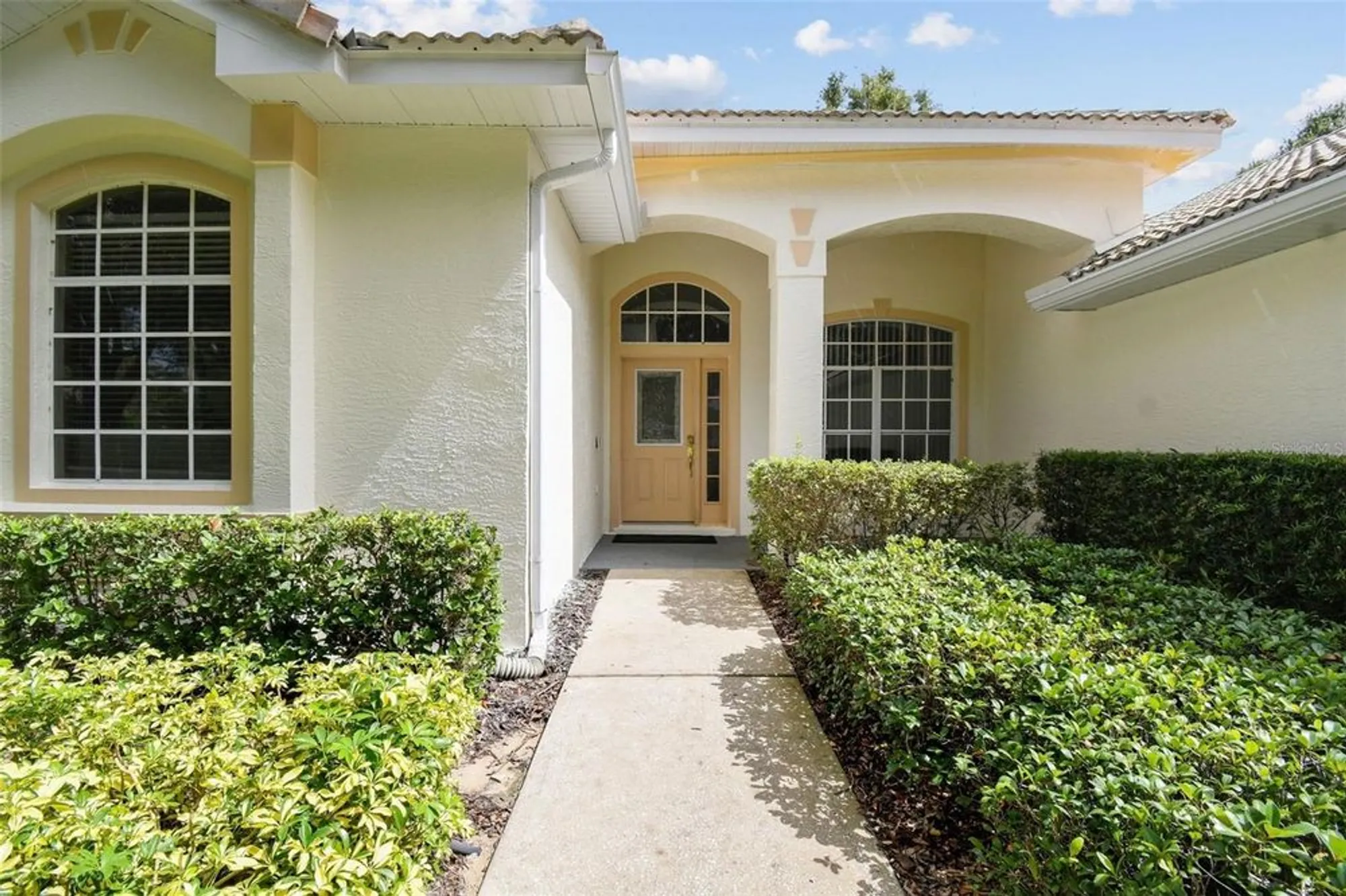 Property Slideshow image 3 of 64 | 3805 scarborough ct, Clermont, FL, 34711