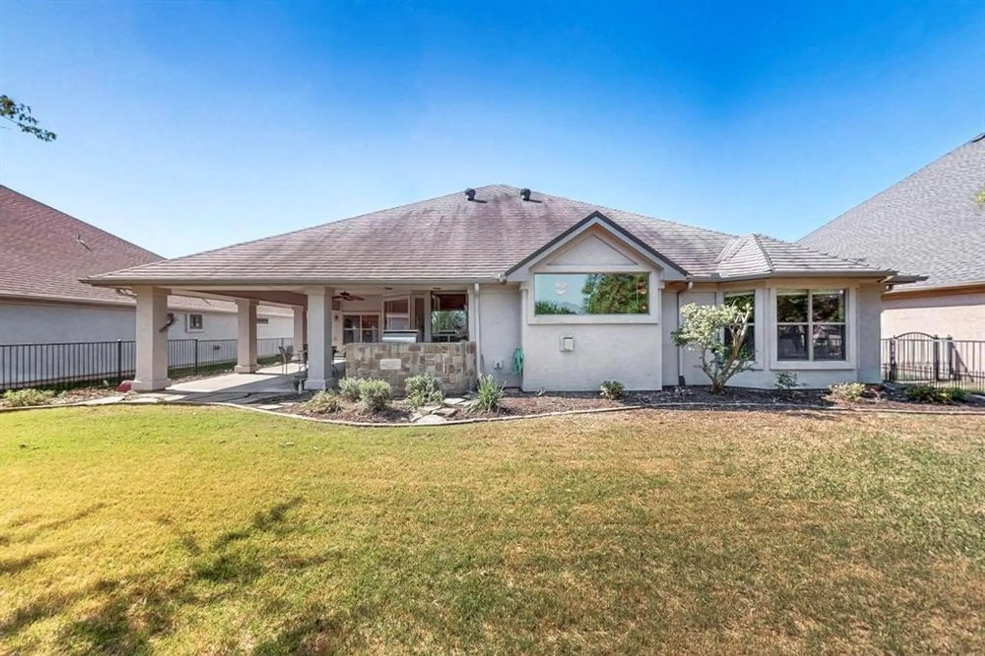 Property Slideshow image 36 of 40 | 10000 soriano st, Denton, TX, 76207