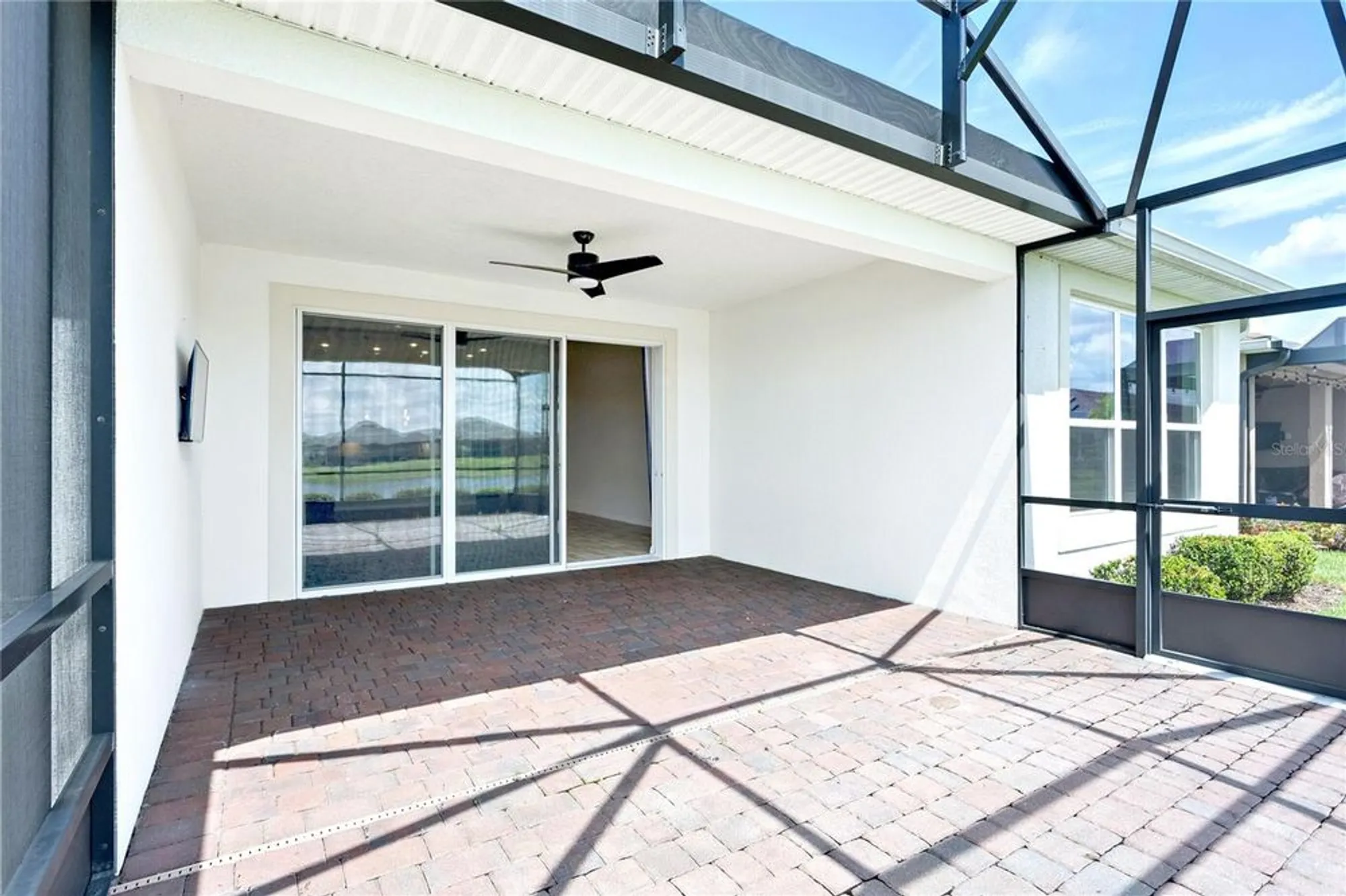 Property Slideshow image 25 of 37 | 142 olympus way, Kissimmee, FL, 34759