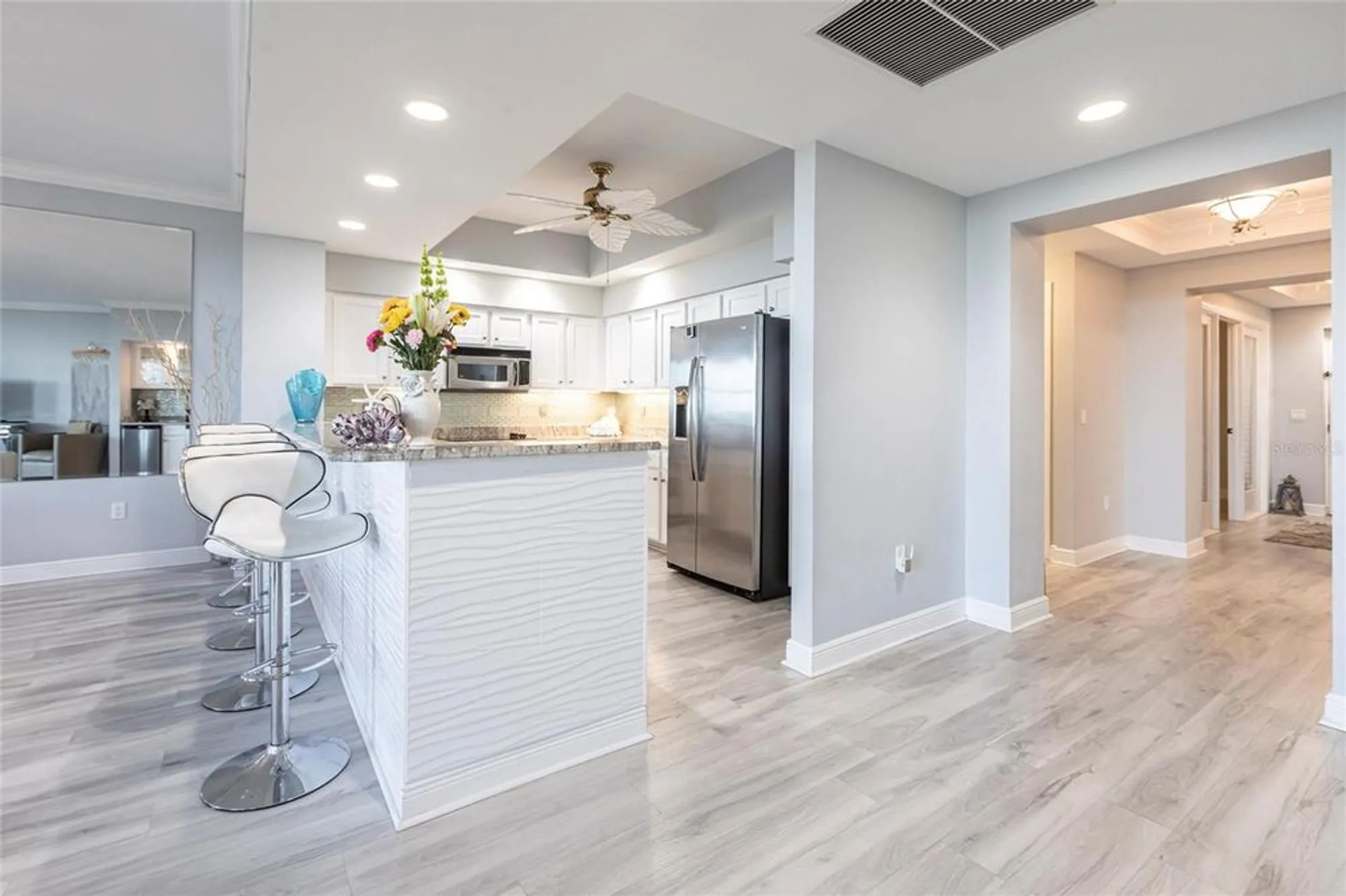 Property Slideshow image 11 of 76 | 3329 sunset key cir unit 107, Punta Gorda, FL, 33955