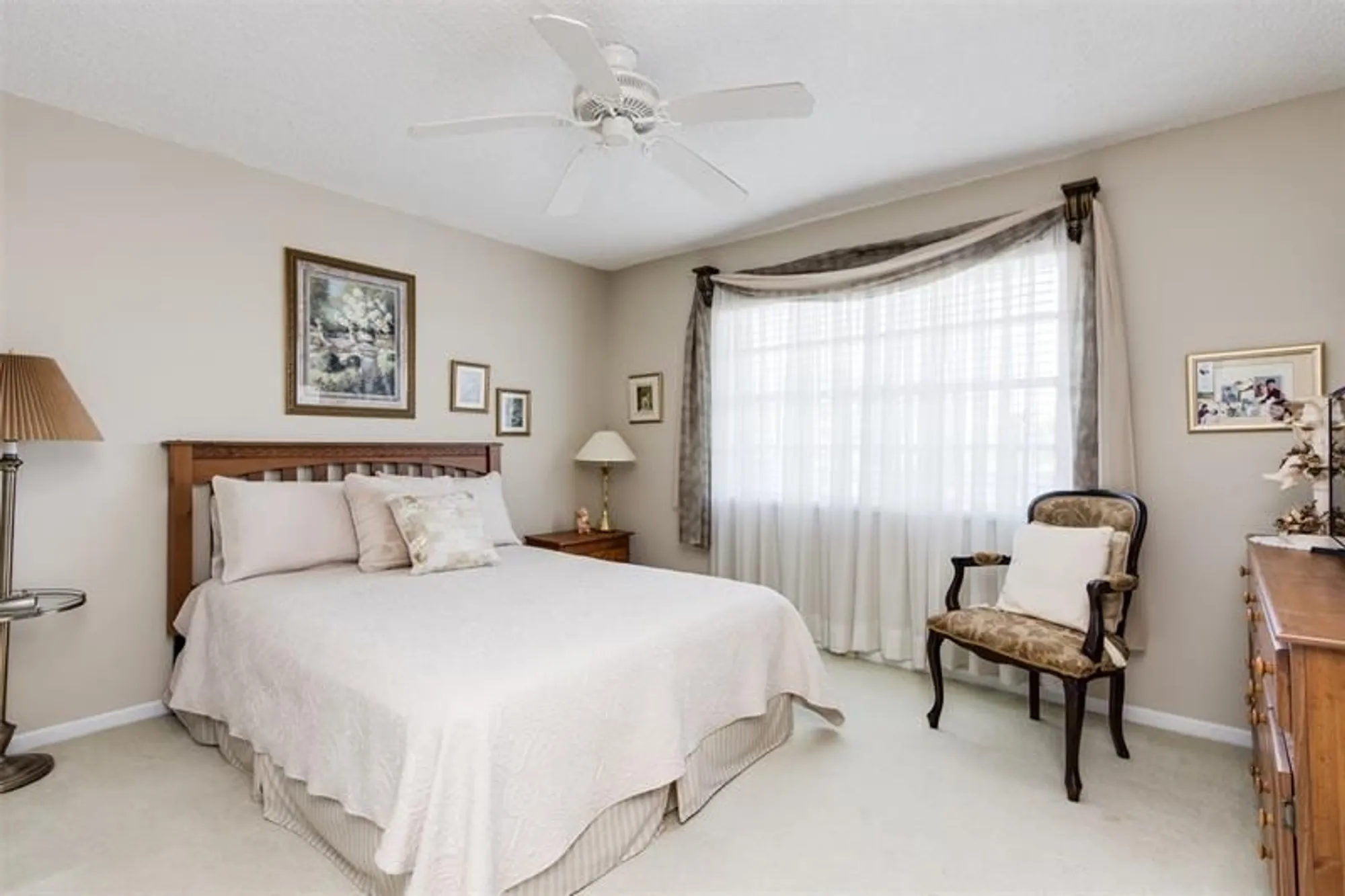 Property Slideshow image 22 of 42 | 414 se 10th st 302, Dania Beach, FL, 33004