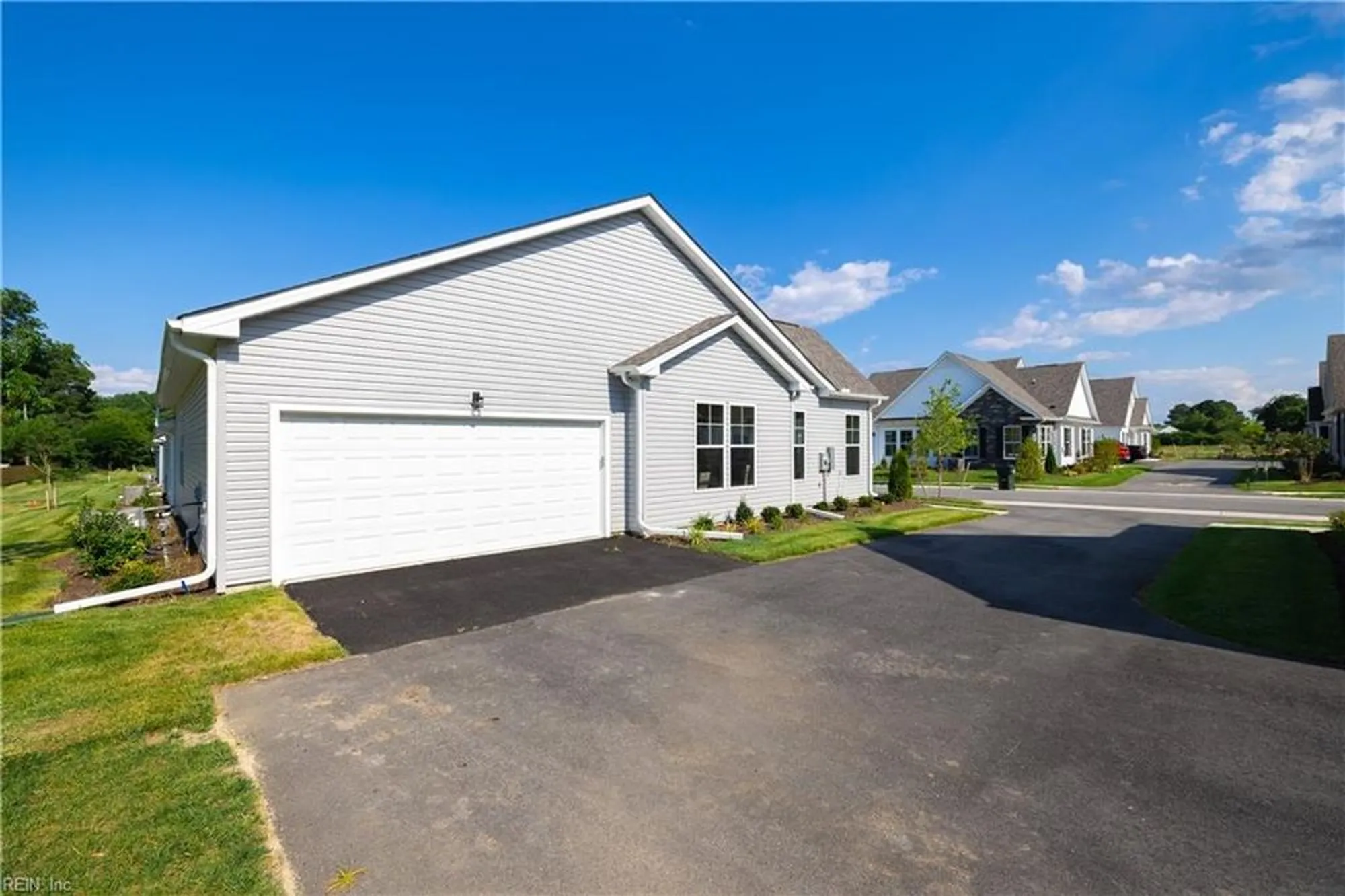 Property Slideshow image 38 of 47 | 206 oxford ave # 47-2, Smithfield, VA, 23430