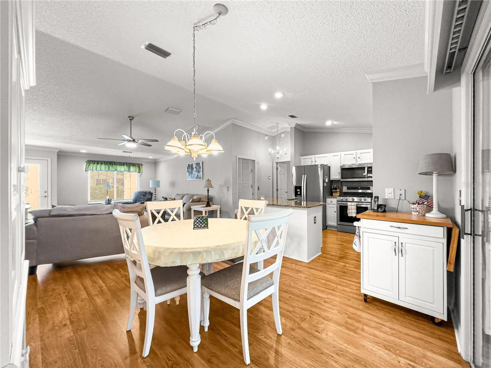 Property Slideshow image 11 of 56 | 8069 se 174th ludlow pl, The Villages, FL, 32162