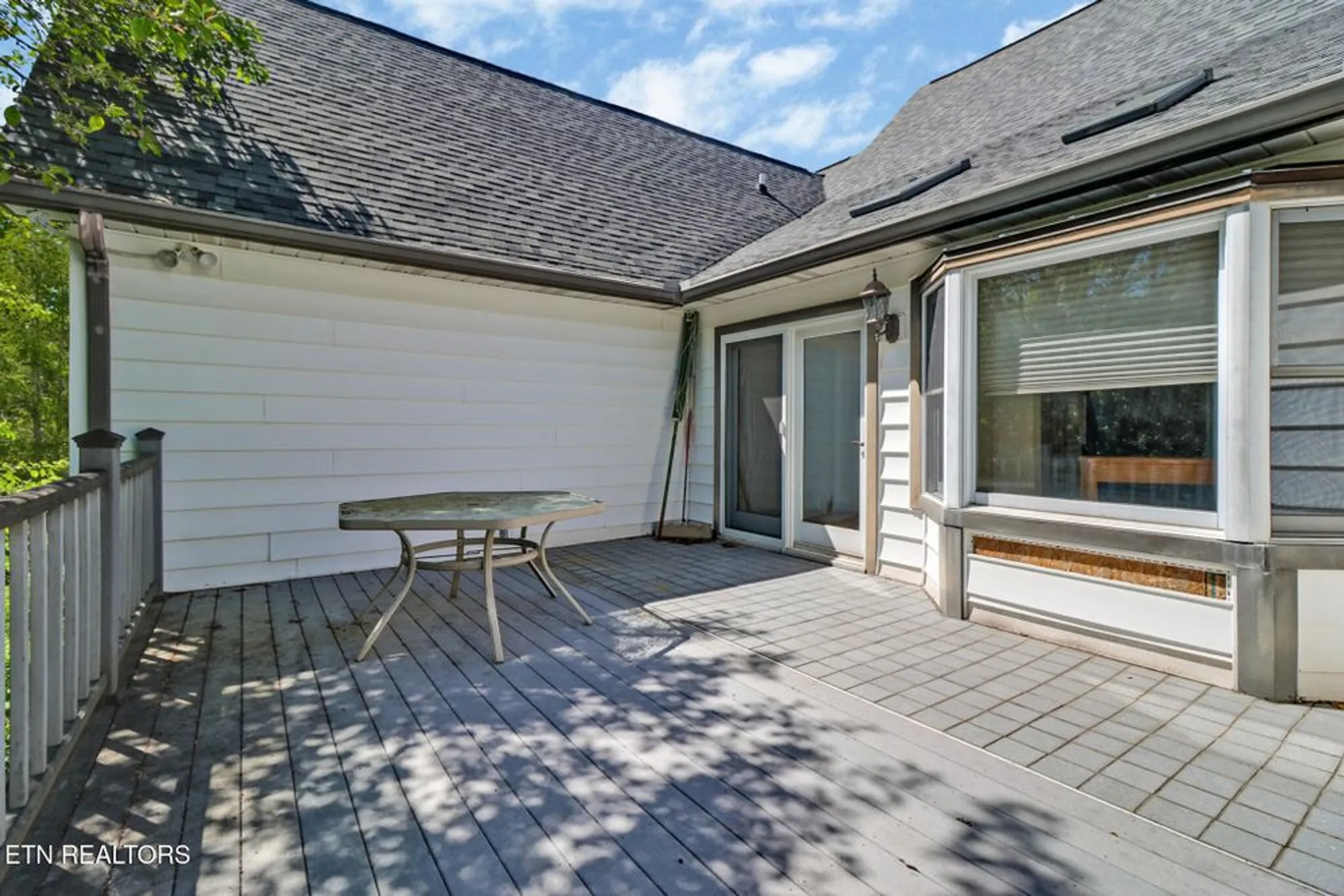 Property Slideshow image 12 of 55 | 11 kingsboro ln, Crossville, TN, 38558