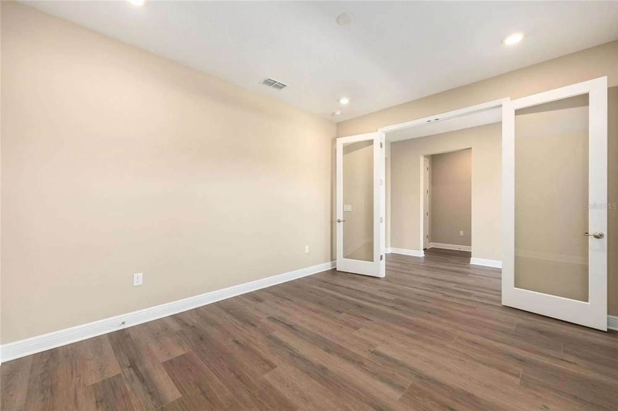 Property Slideshow image 35 of 43 | 10107 sw 106th cir, Ocala, FL, 34481