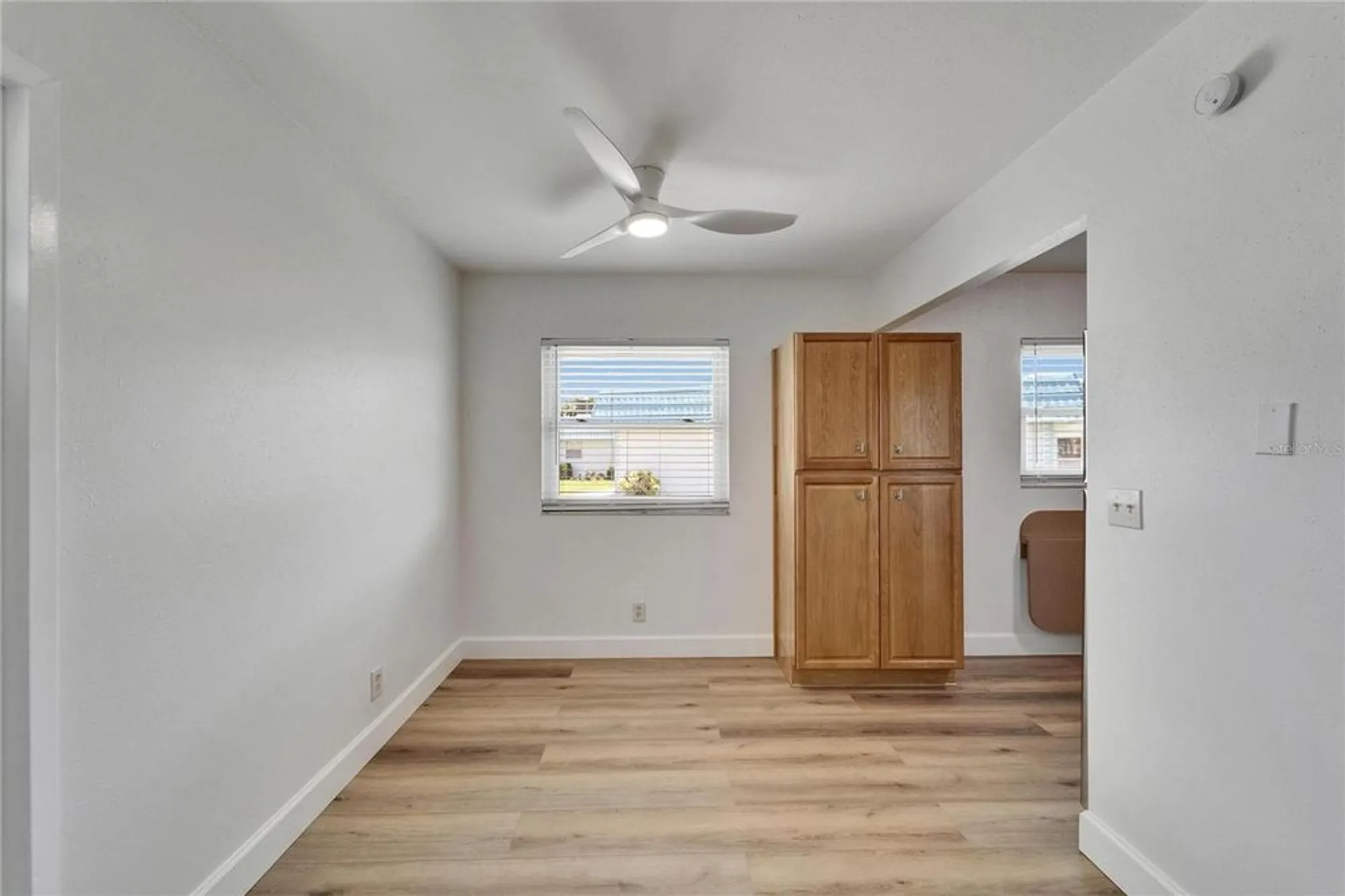 Property Slideshow image 8 of 32 | 302 andover pl s # g156, Sun City Center, FL, 33573