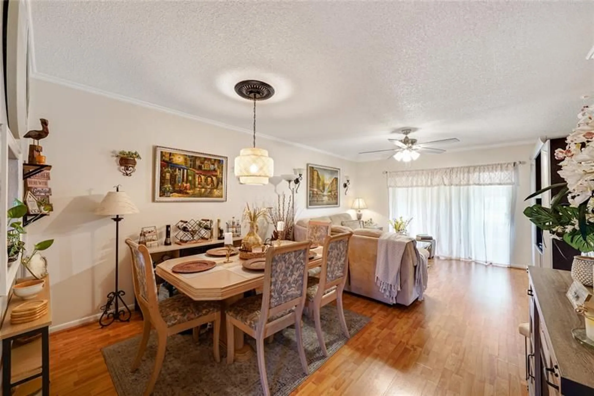 Property Slideshow image 7 of 51 | 551 nw 76th ter apt 208, Margate, FL, 33063