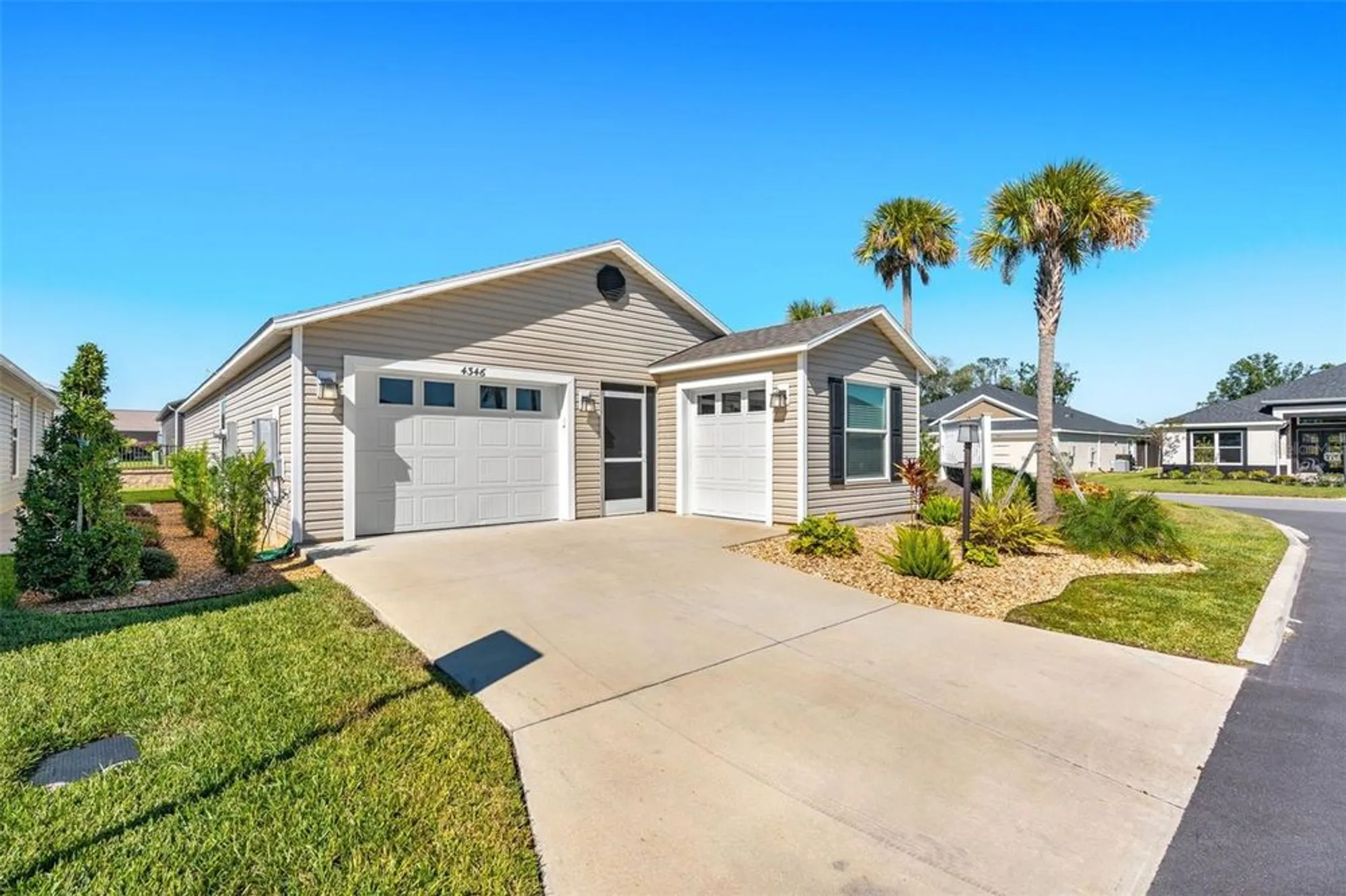 Property Slideshow image 2 of 35 | 4346 helena ter, The Villages, FL, 32163