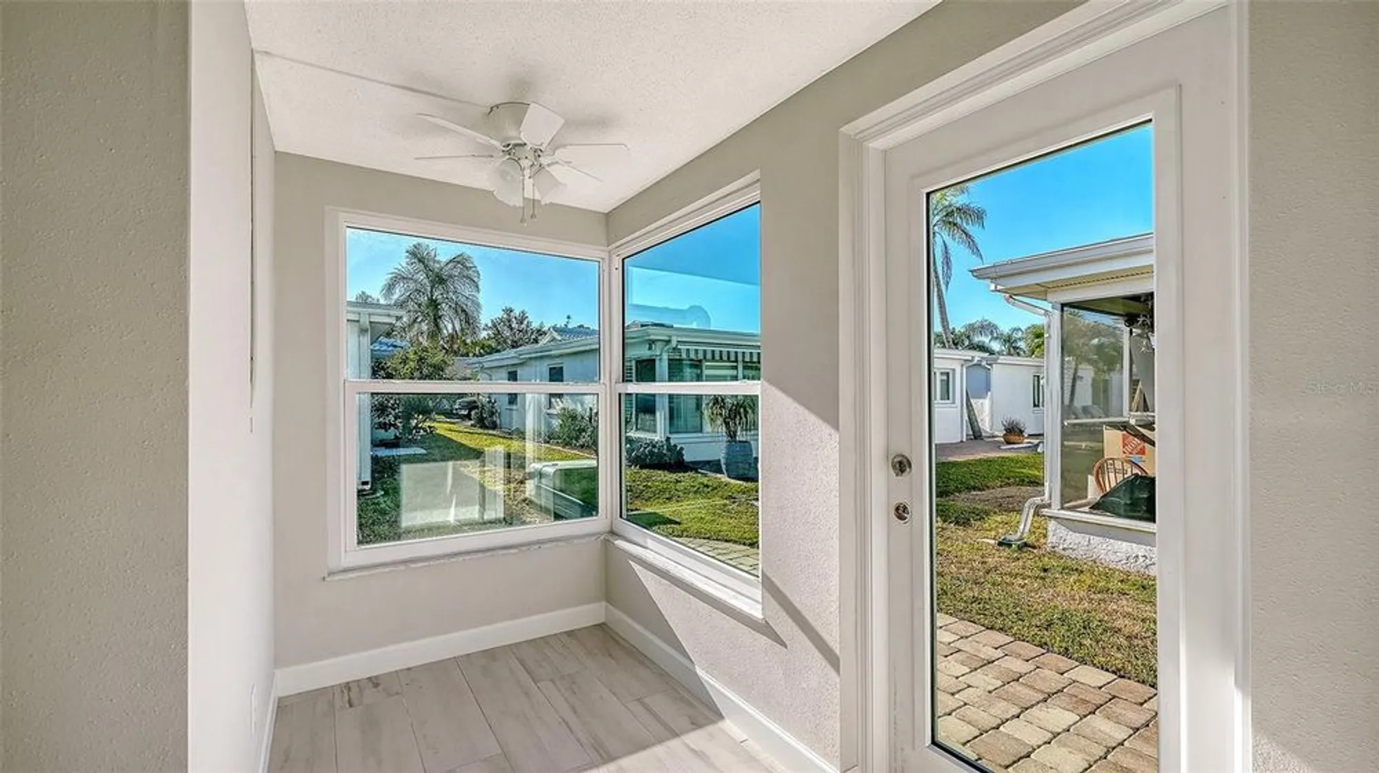 Property Slideshow image 20 of 39 | 738 el centro, Longboat Key, FL, 34228