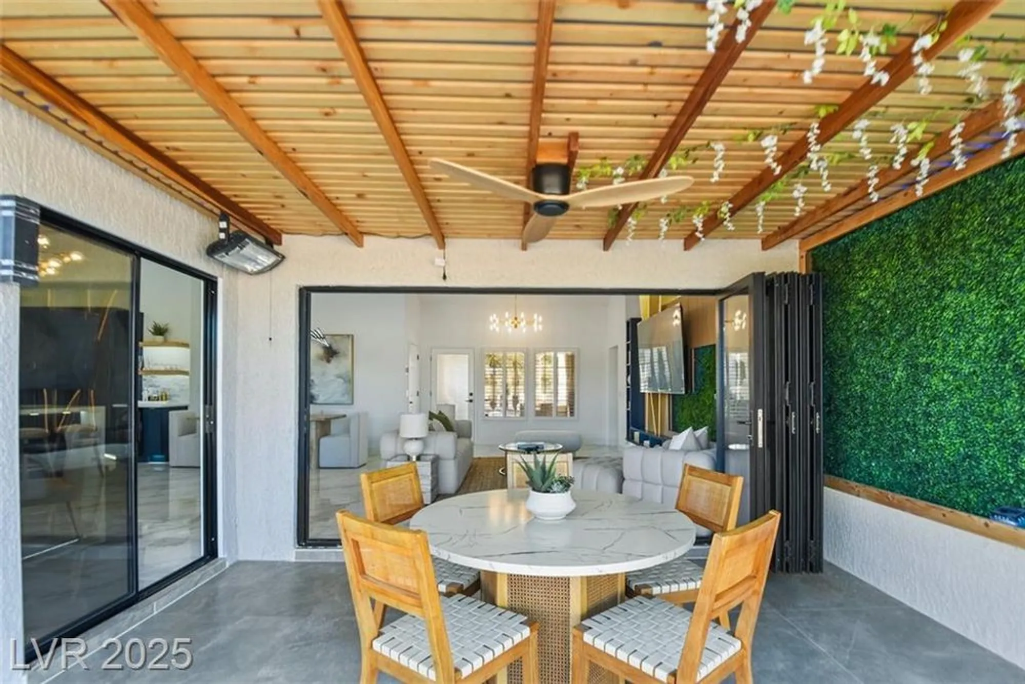 Property Slideshow image 11 of 36 | 2652 golfside dr, Las Vegas, NV, 89134